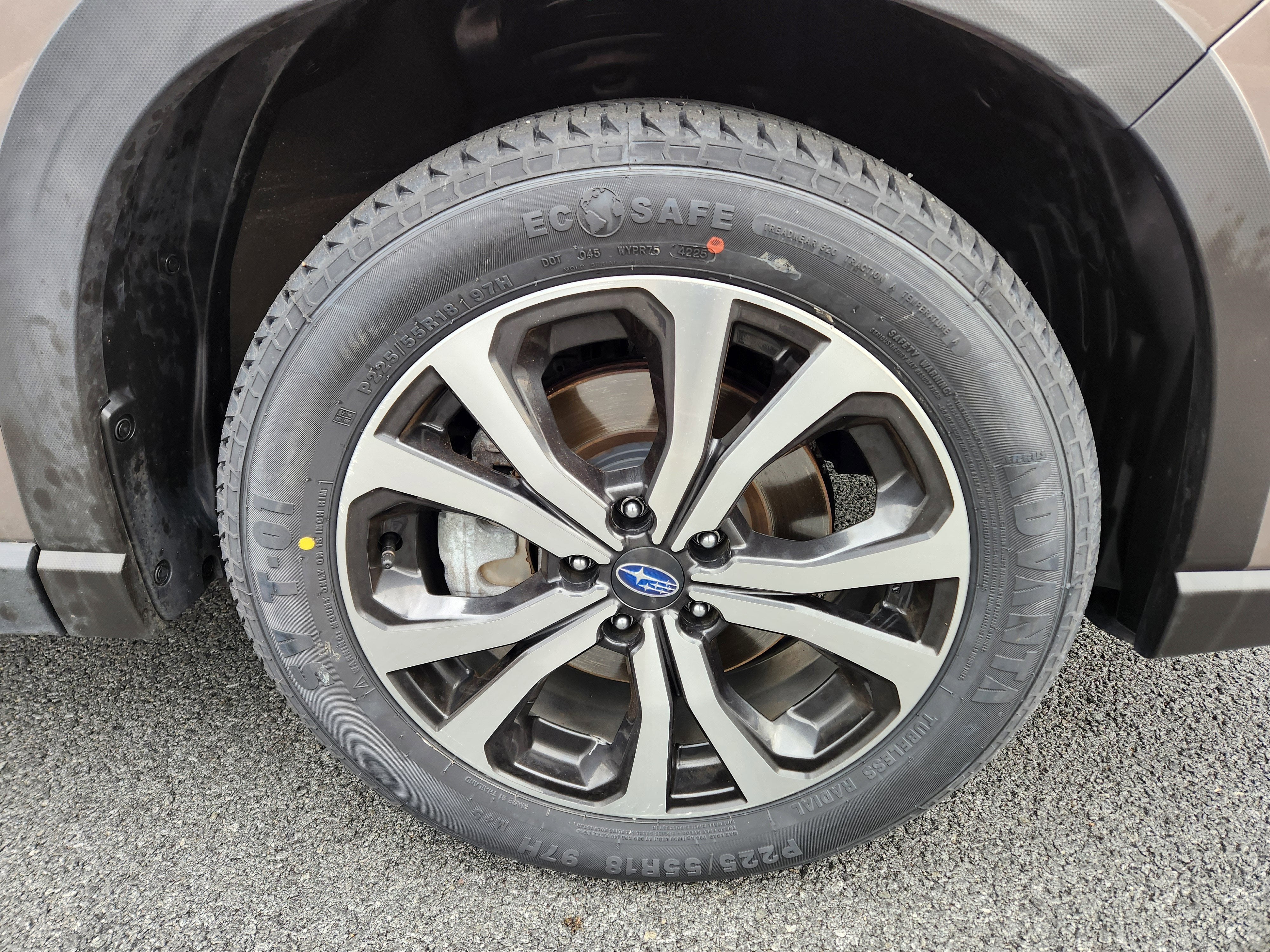 2023 Subaru Forester Limited Reverse Automatic Braking + Navigation System + Ha