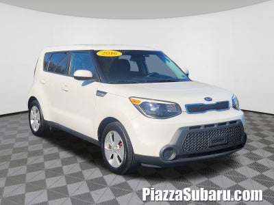 2016 Kia Soul Base