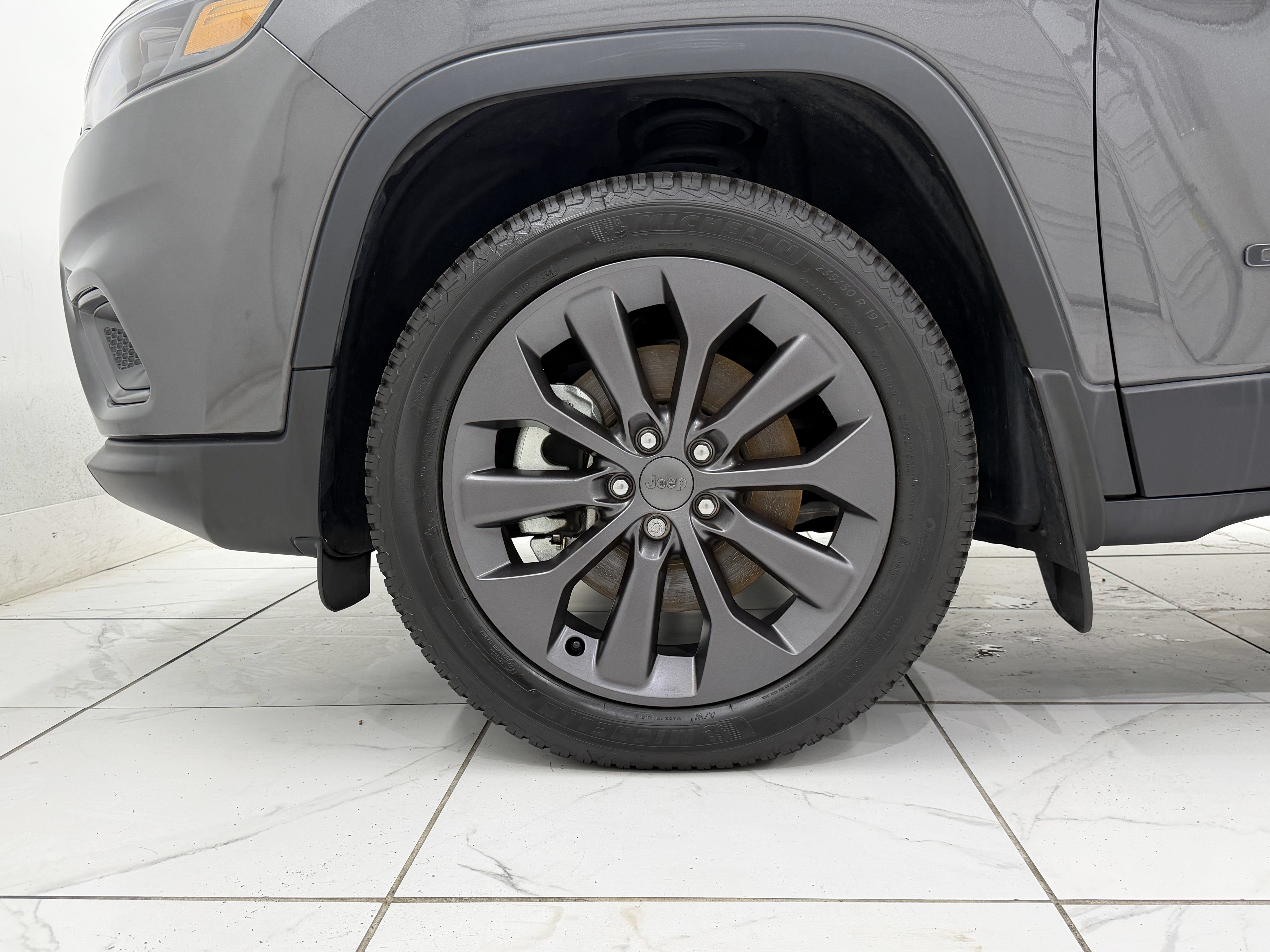 2021 Jeep Cherokee 80Th Anniversary