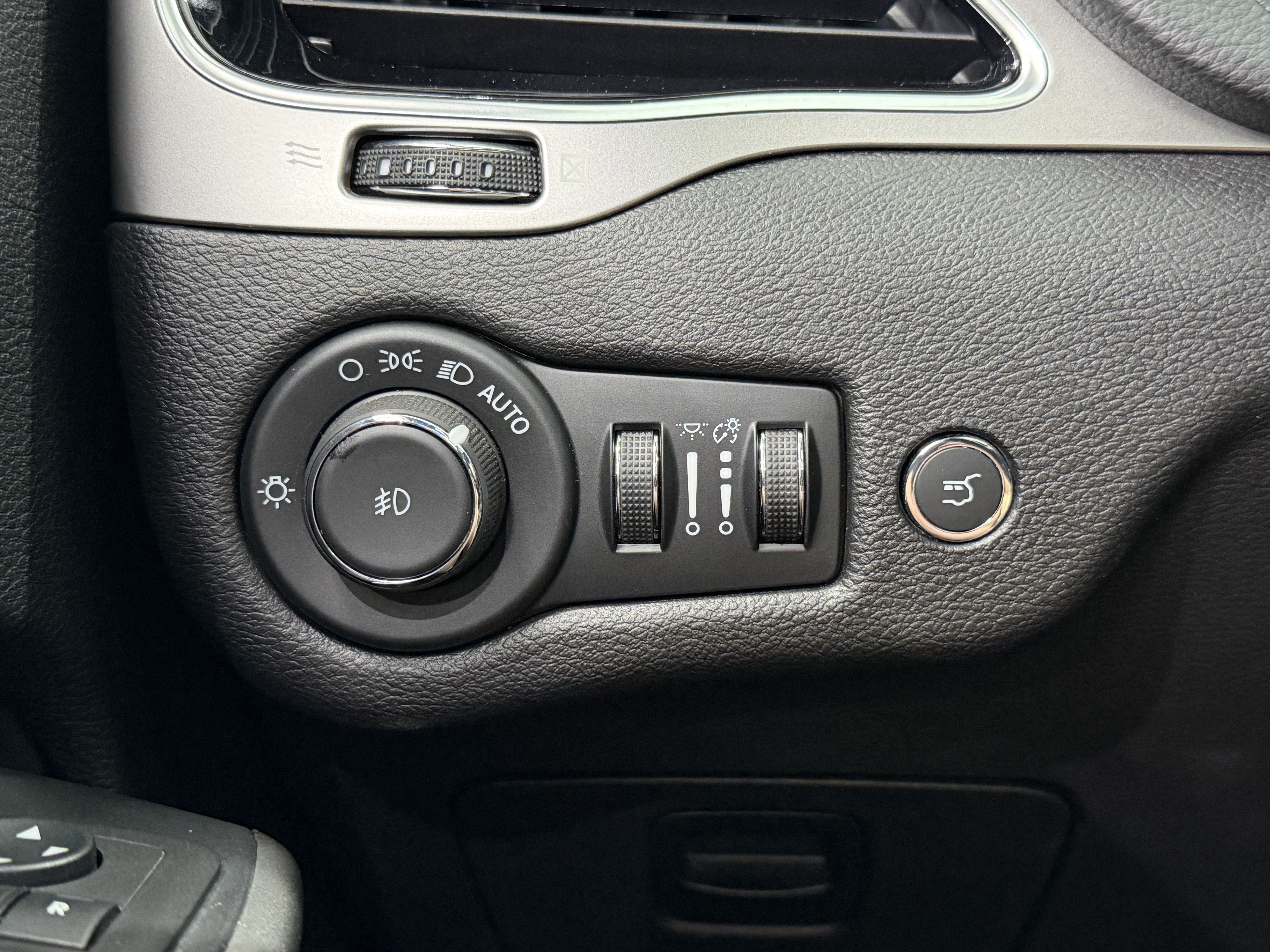 2021 Jeep Cherokee 80Th Anniversary