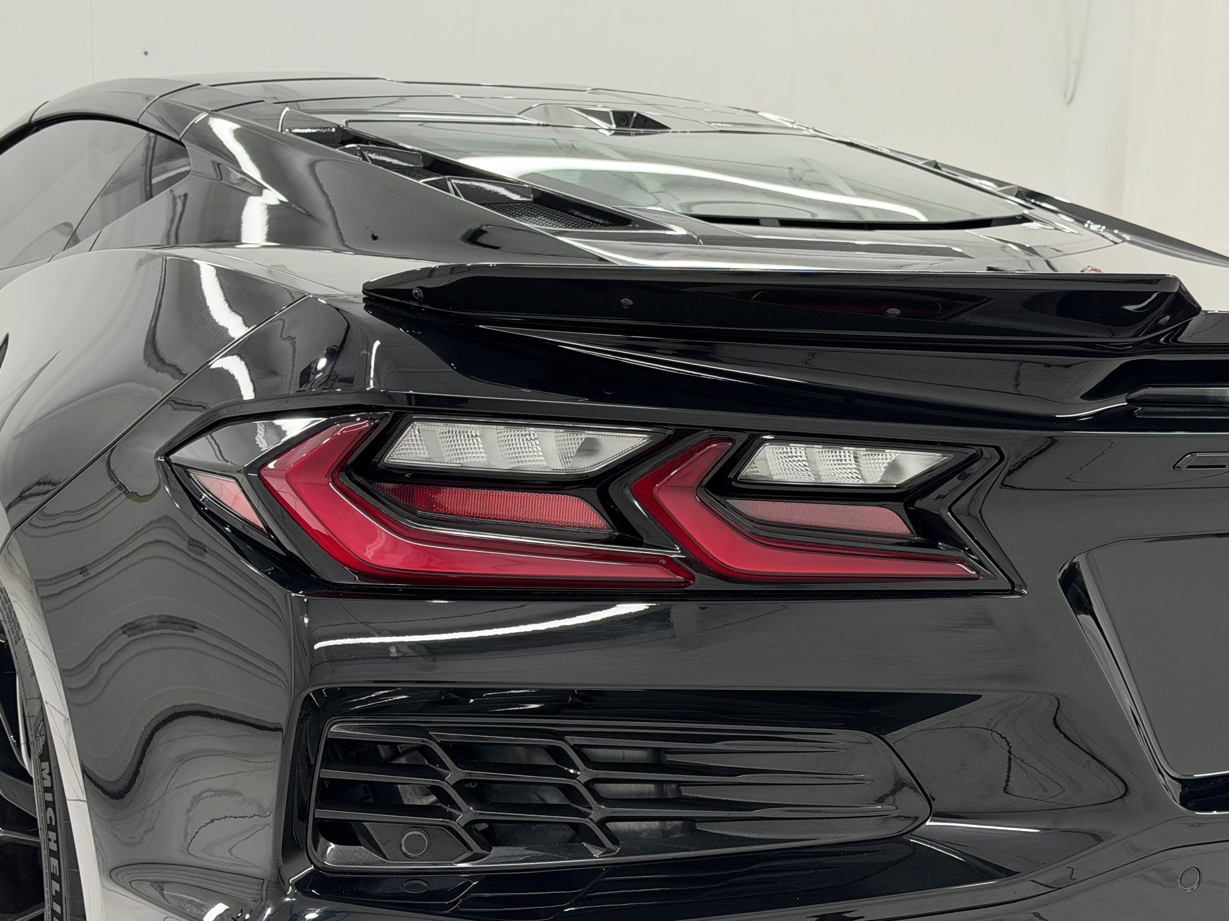 2025 Chevrolet Corvette 2LZ