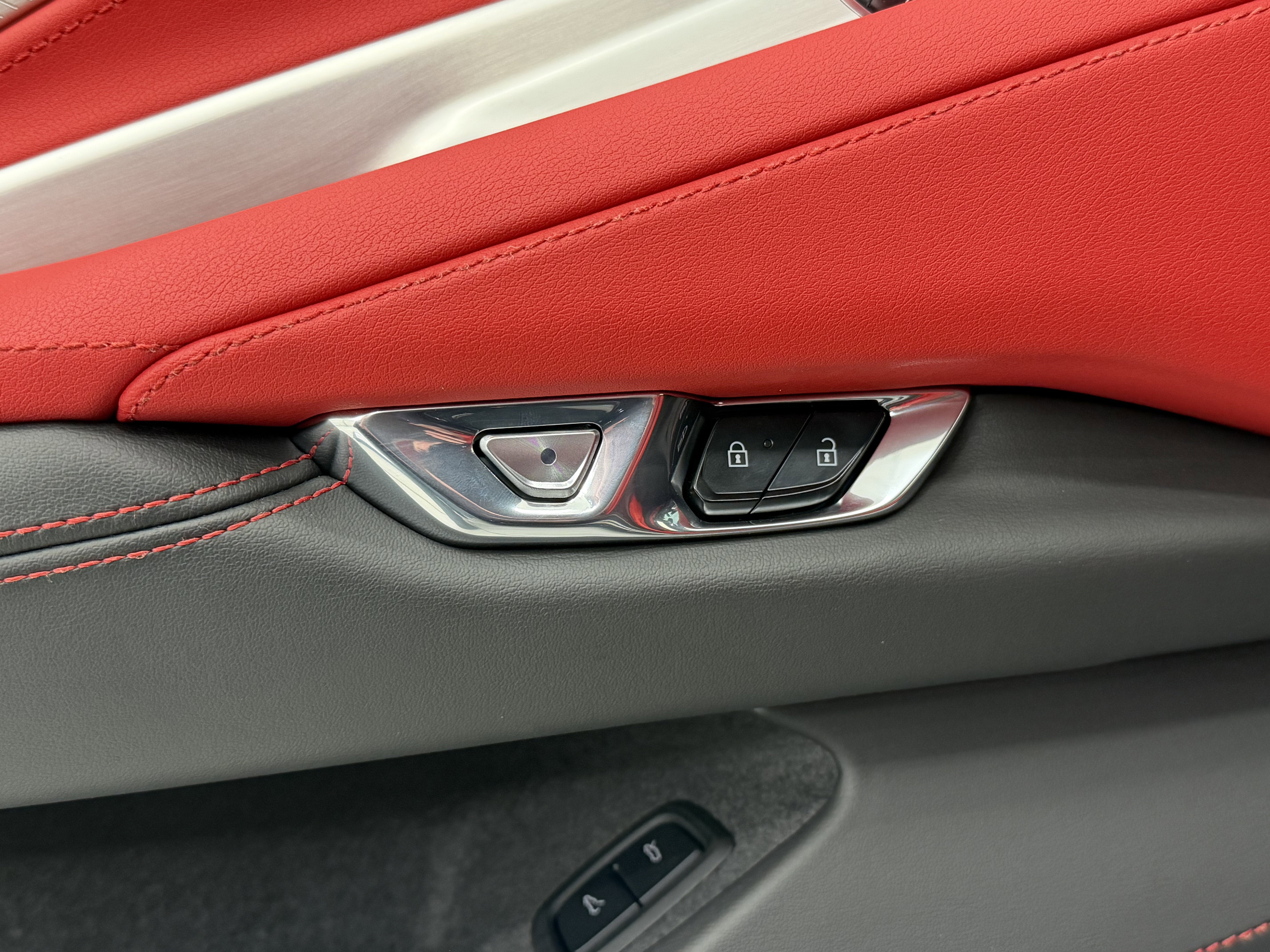 2025 Chevrolet Corvette 2LZ