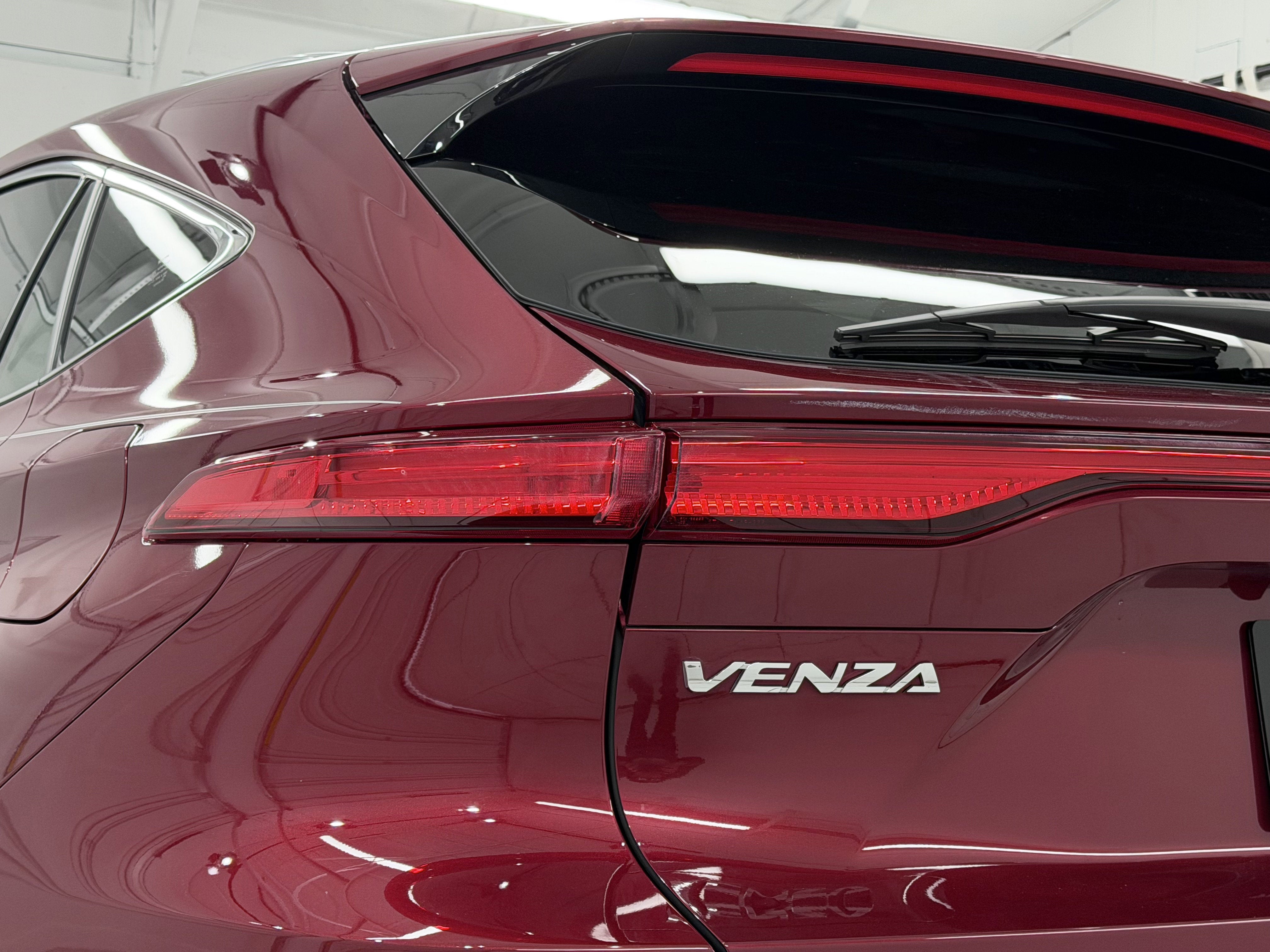 2021 Toyota Venza XLE