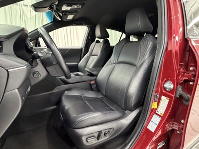 2021 Toyota Venza XLE