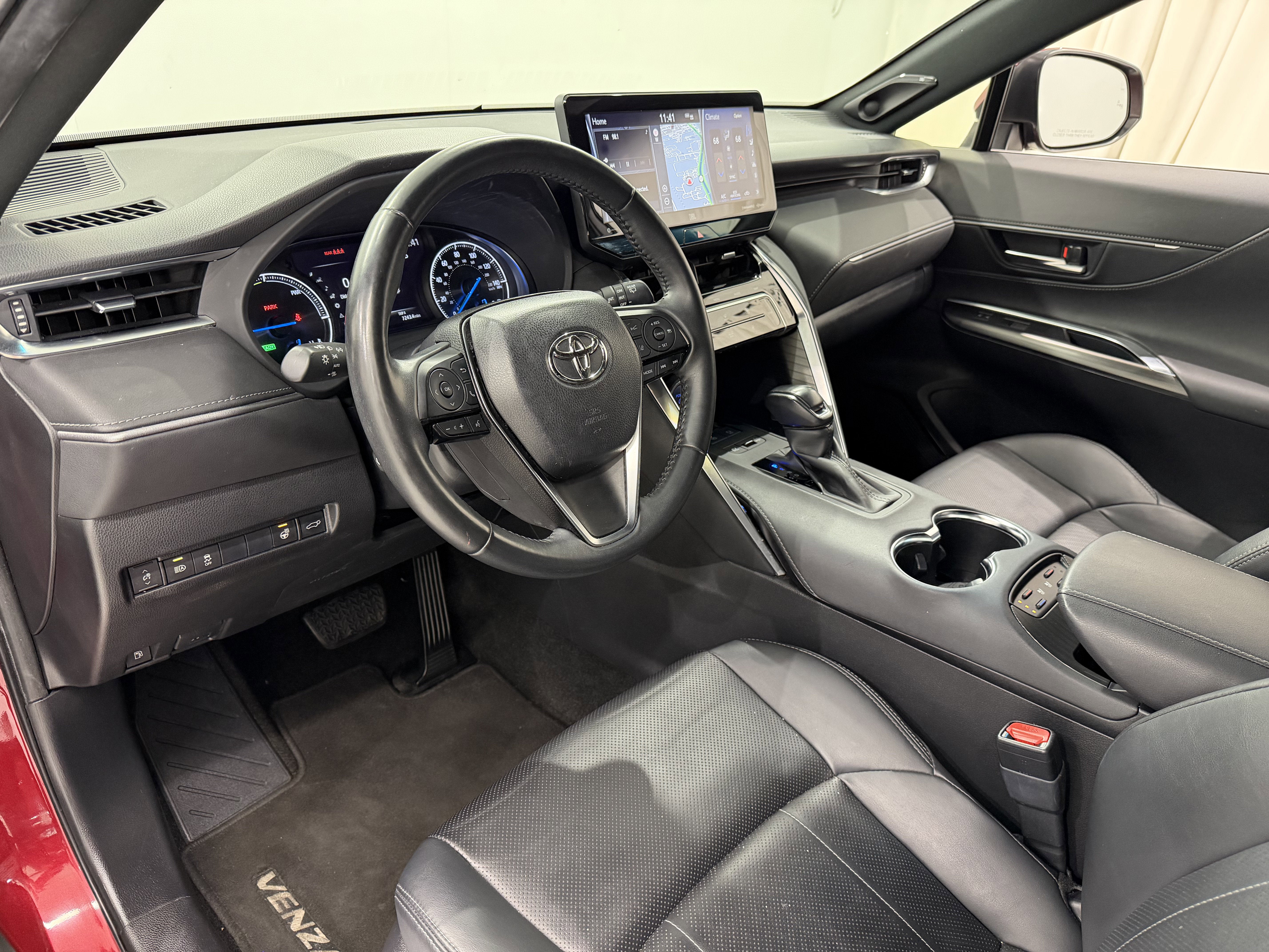 2021 Toyota Venza XLE