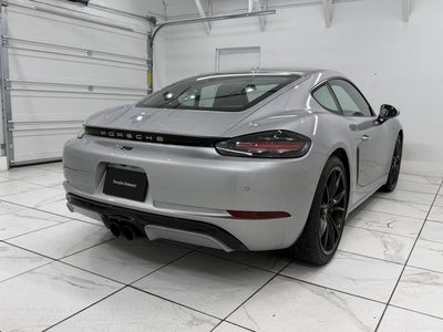 2022 Porsche 718 Cayman Base