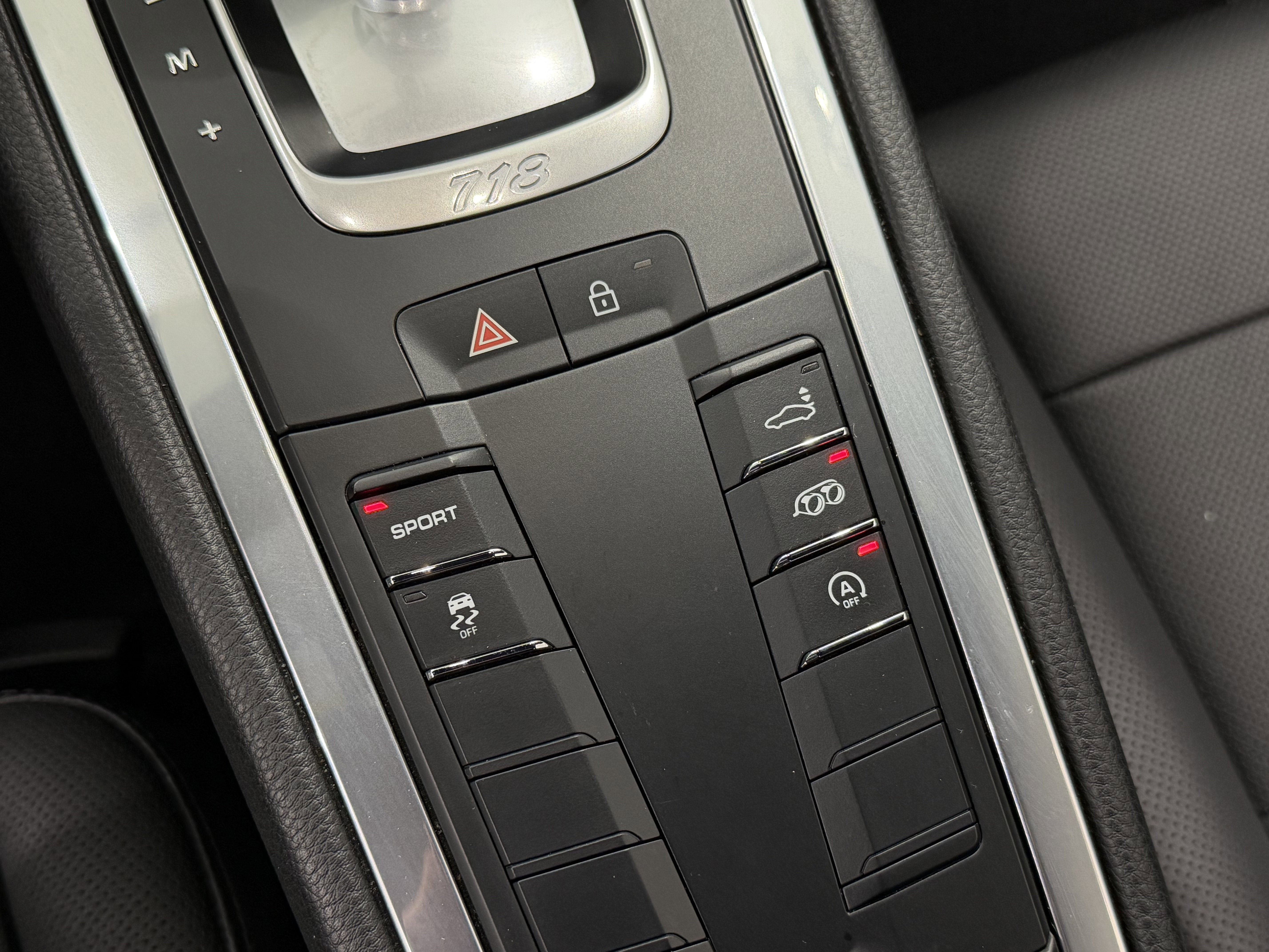 2022 Porsche 718 Cayman Base