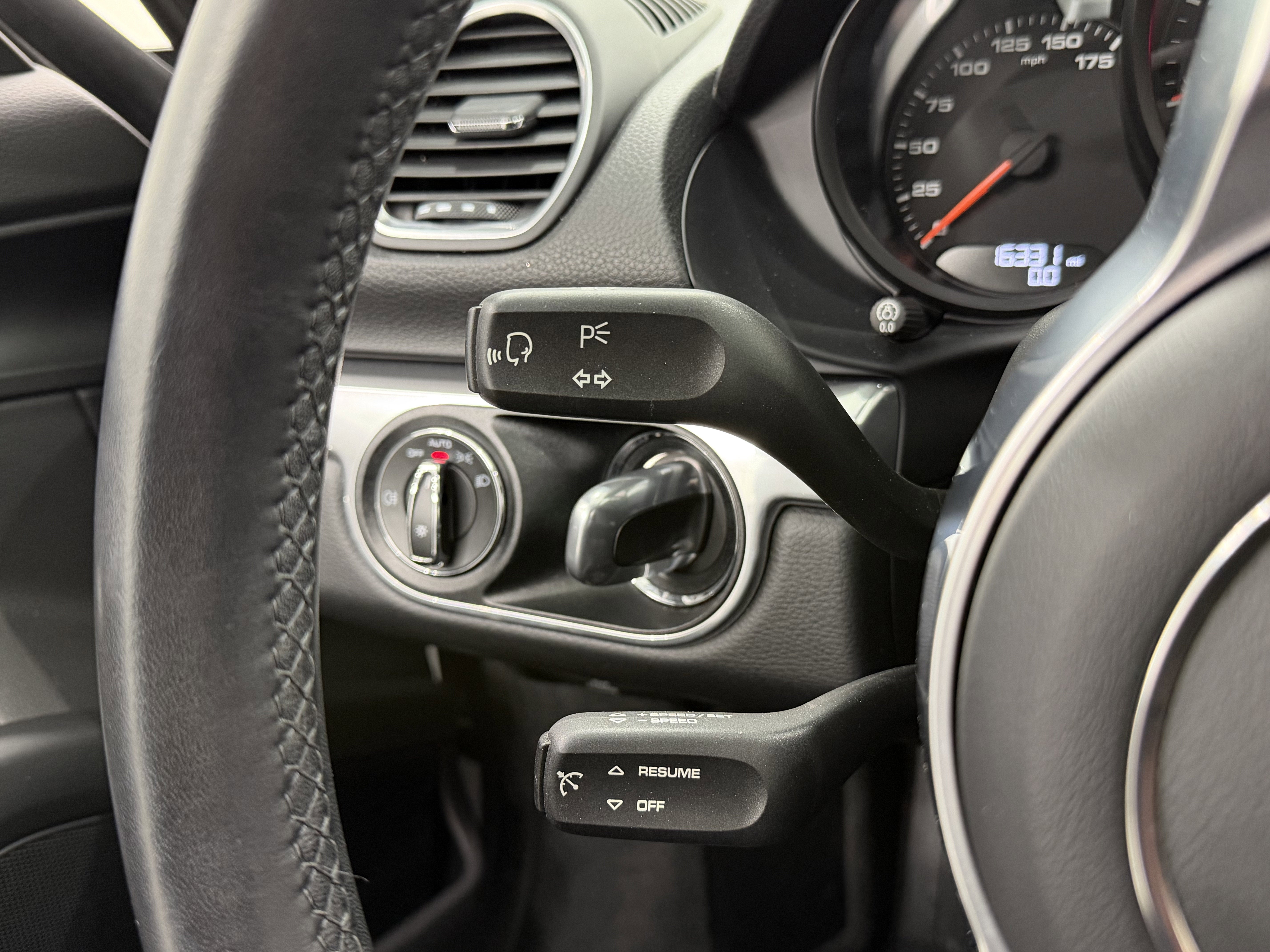 2022 Porsche 718 Cayman Base