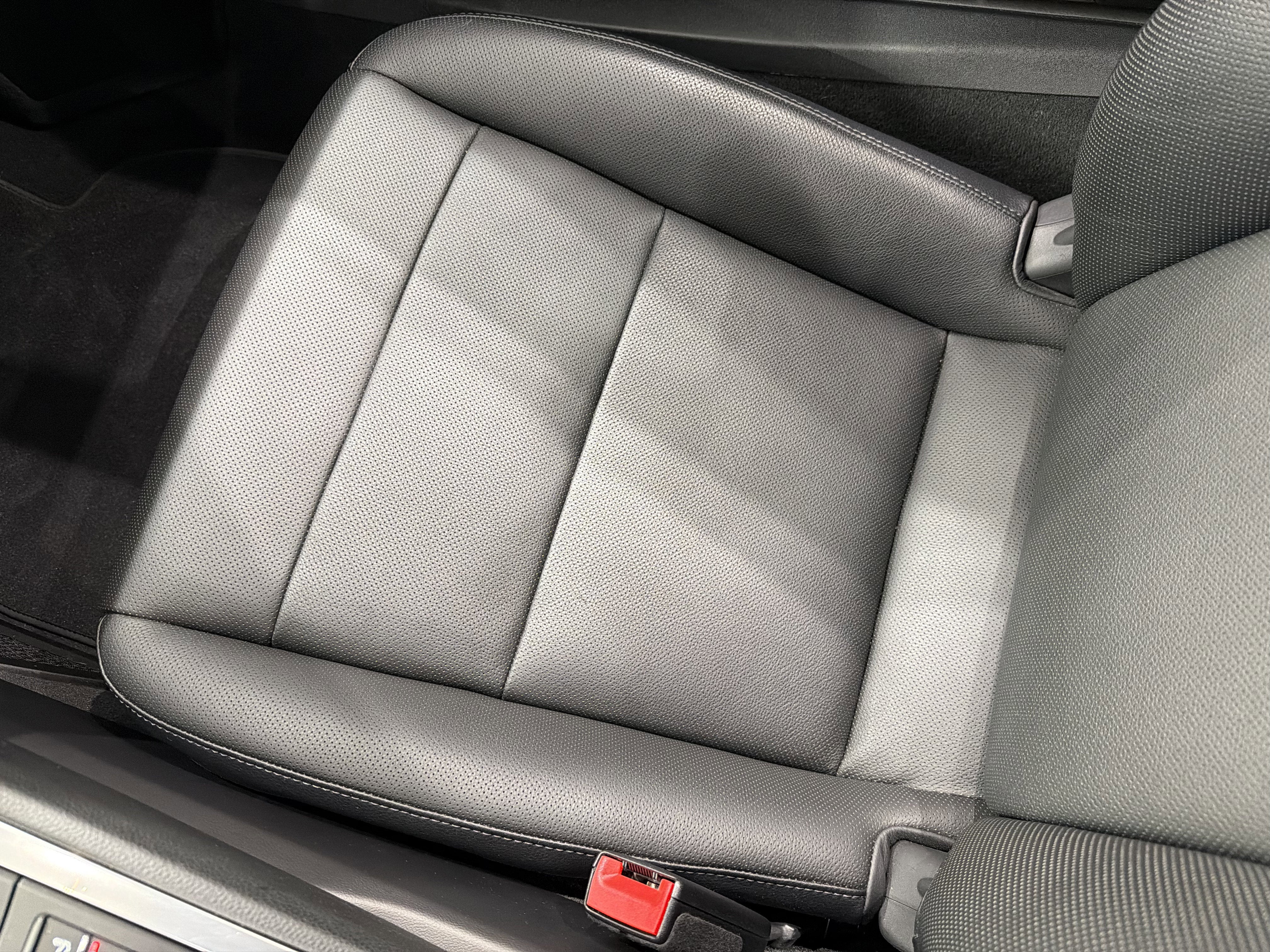 2022 Porsche 718 Cayman Base