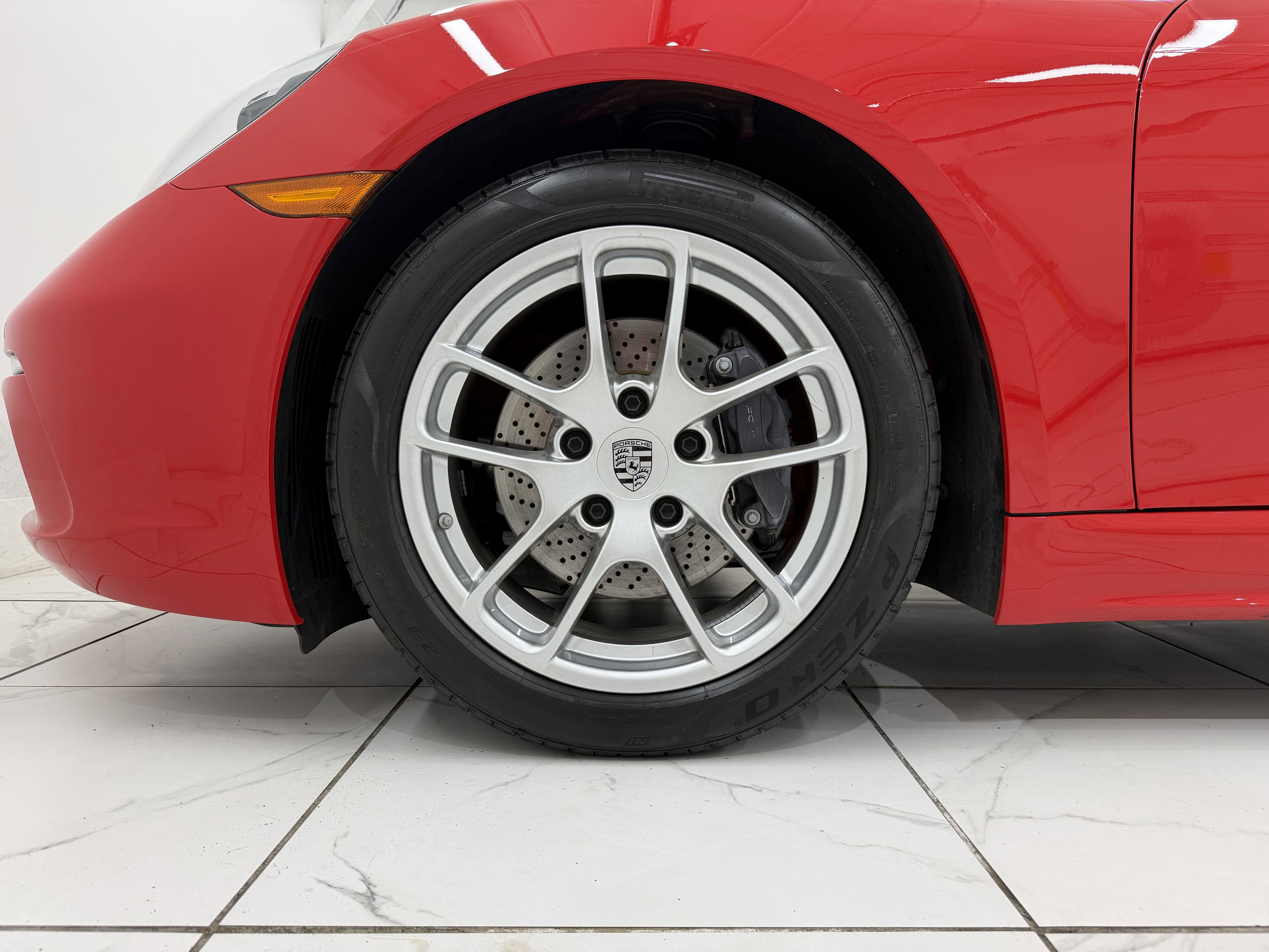 2024 Porsche 718 Cayman Base