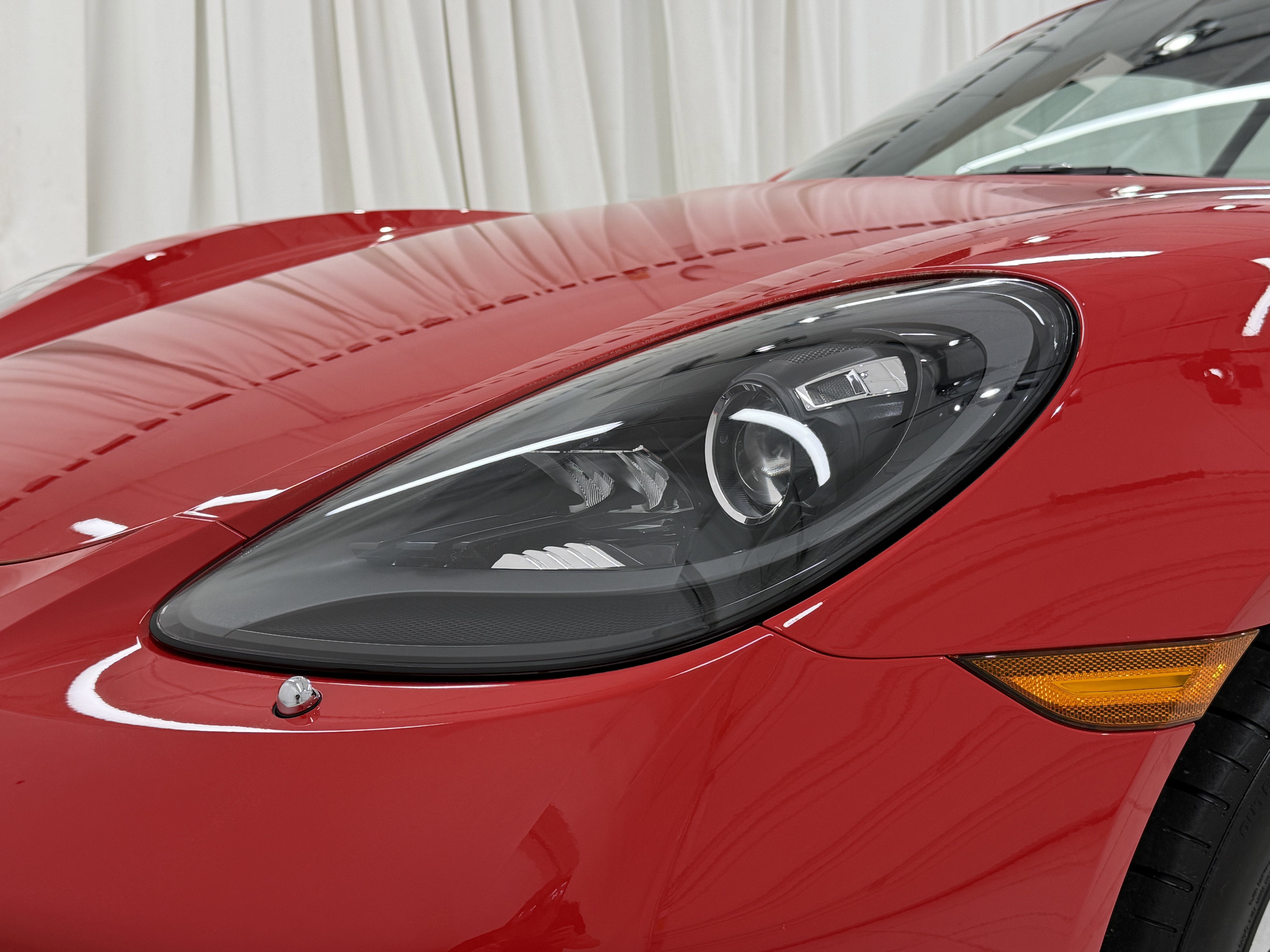 2024 Porsche 718 Cayman Base