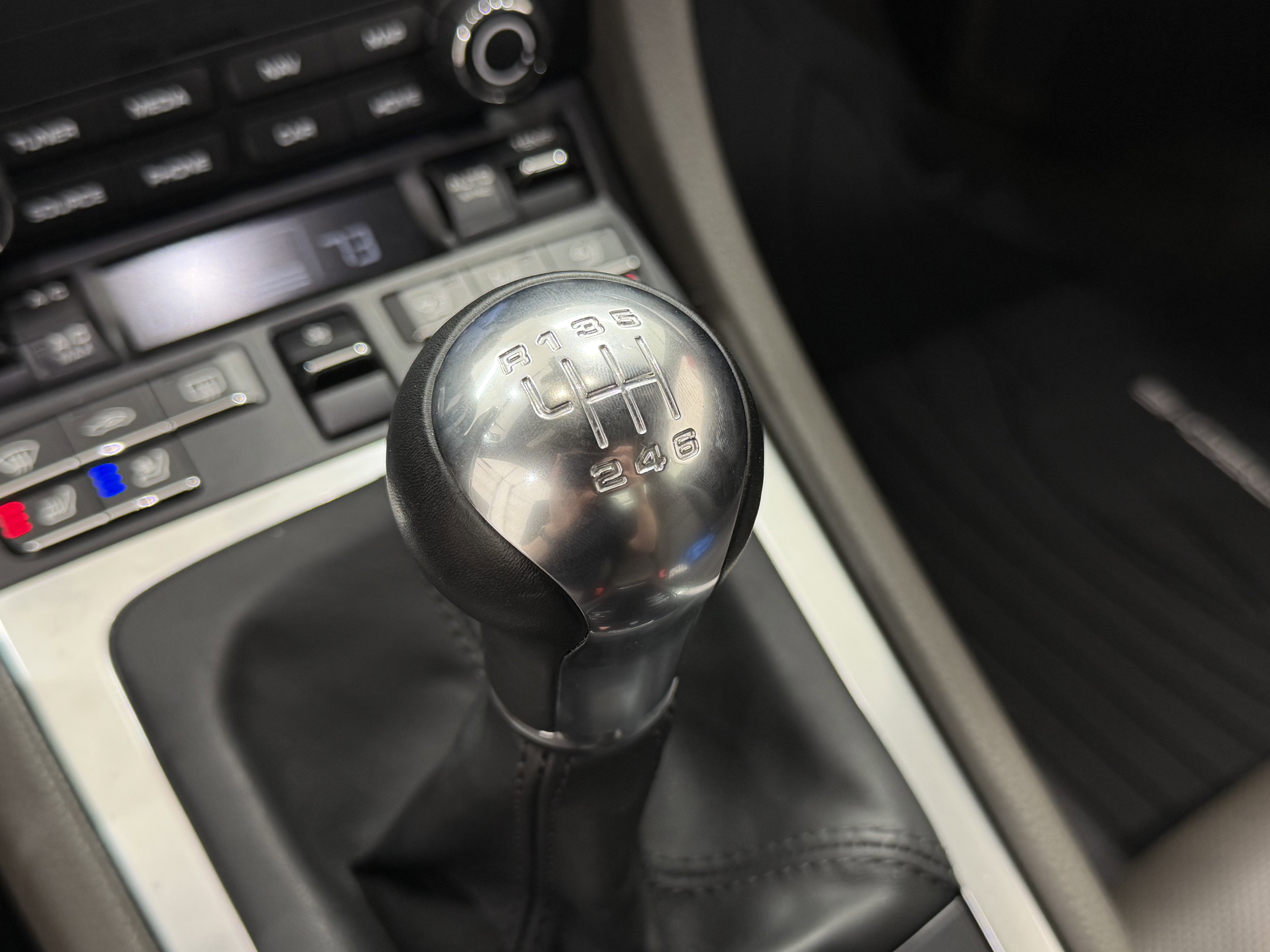 2024 Porsche 718 Cayman Base