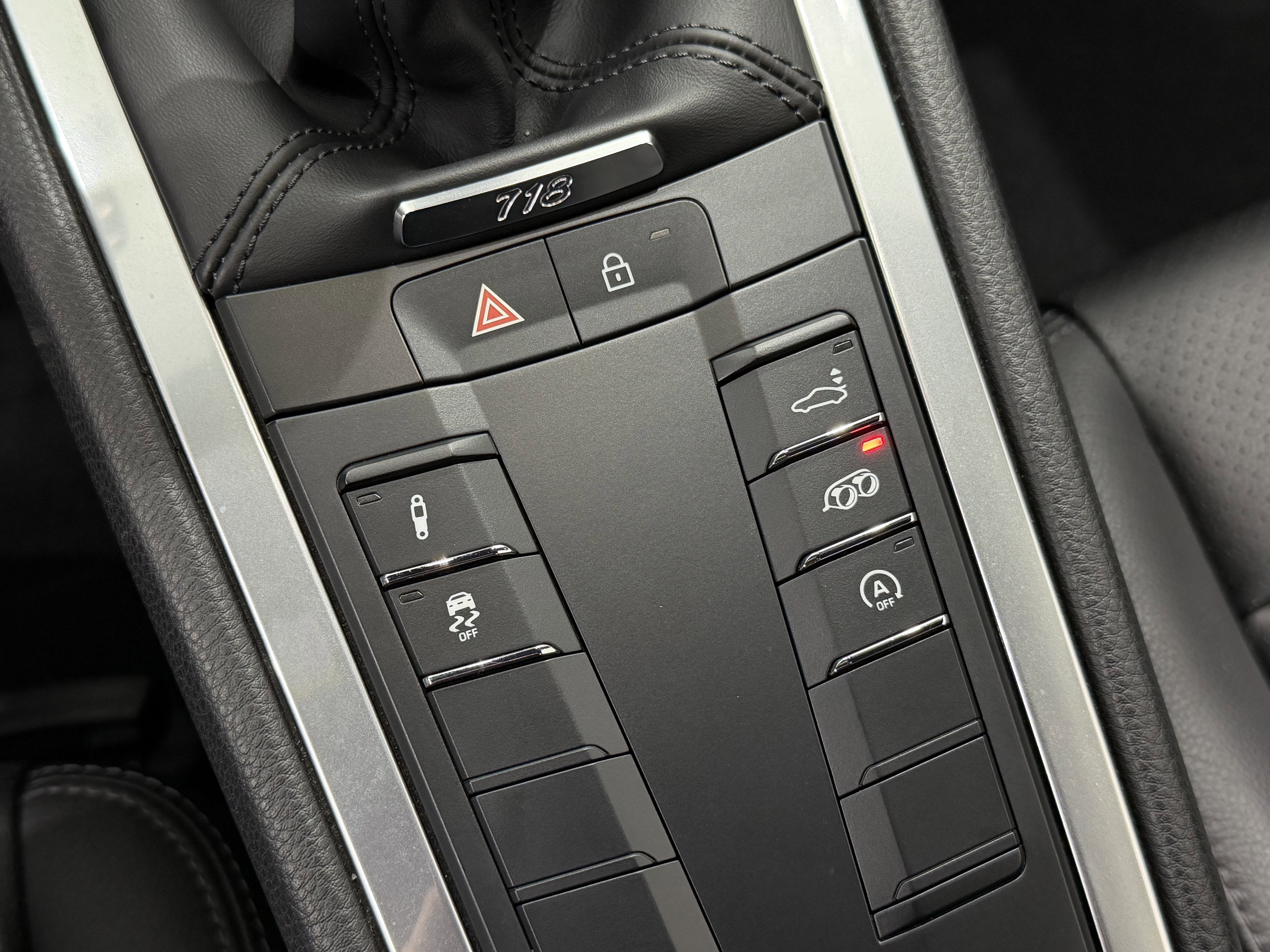 2021 Porsche 718 Cayman T