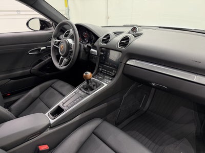 2025 Porsche 718 Cayman Base