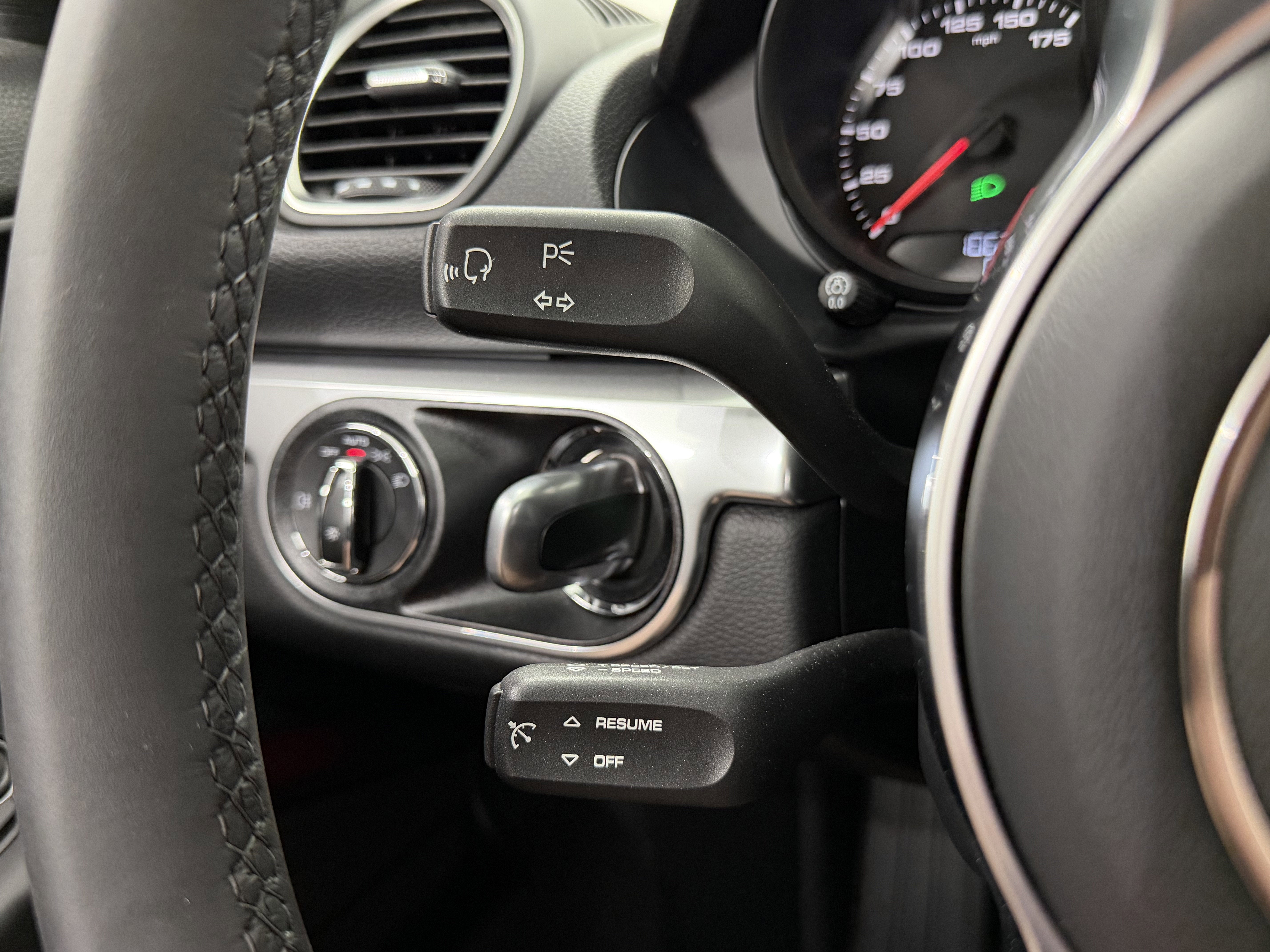 2025 Porsche 718 Cayman Base