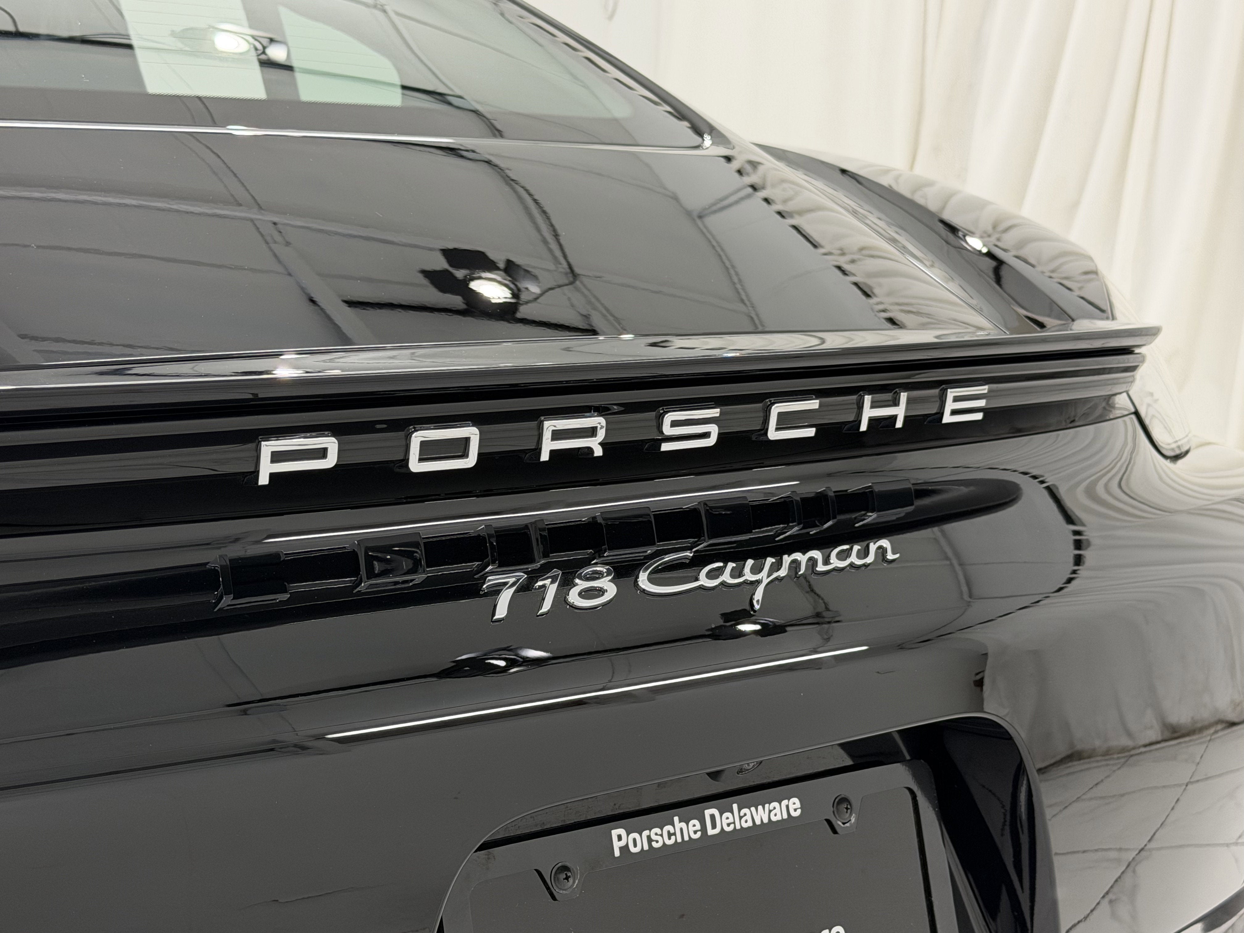 2025 Porsche 718 Cayman Base