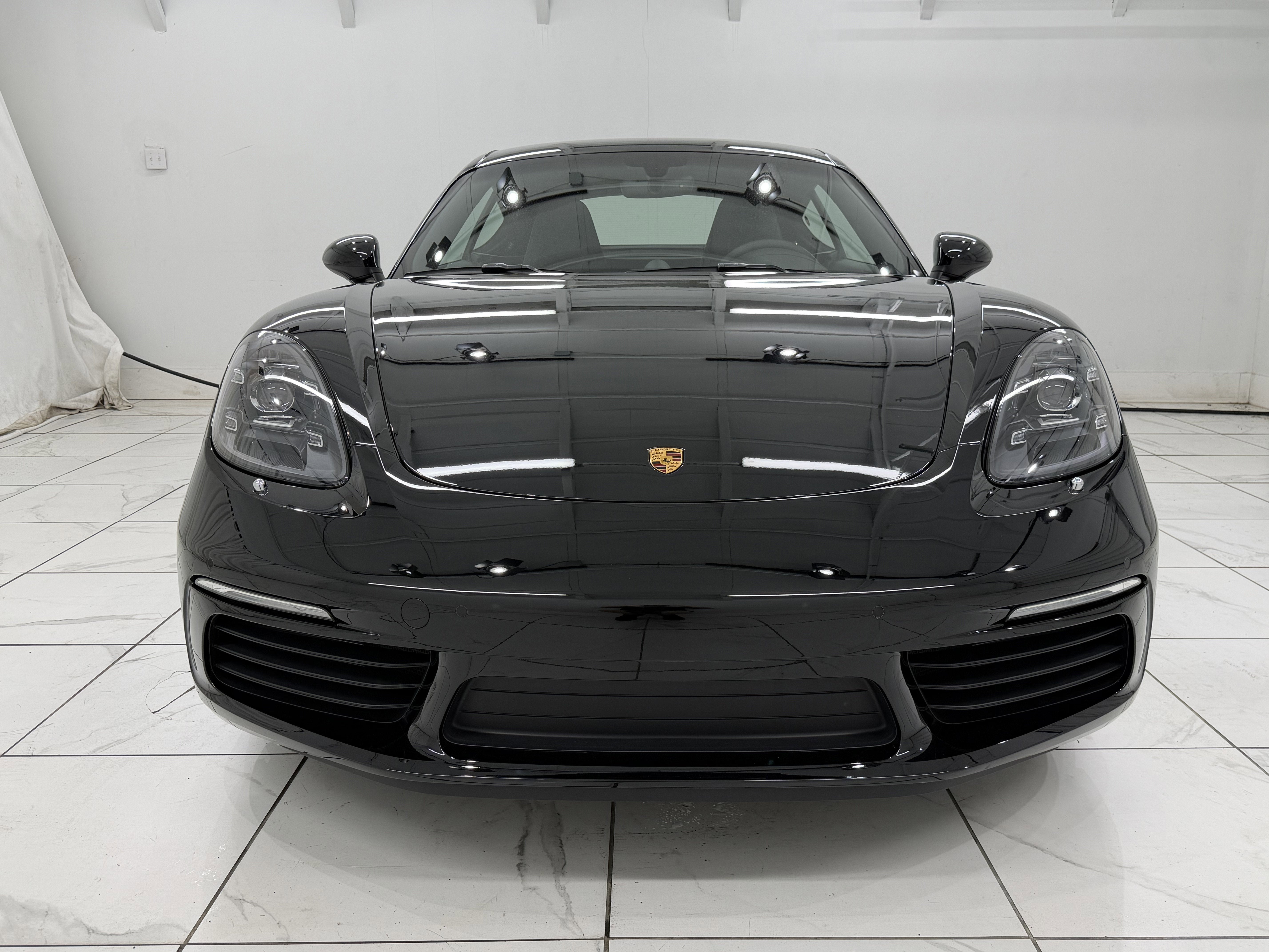2025 Porsche 718 Cayman Base