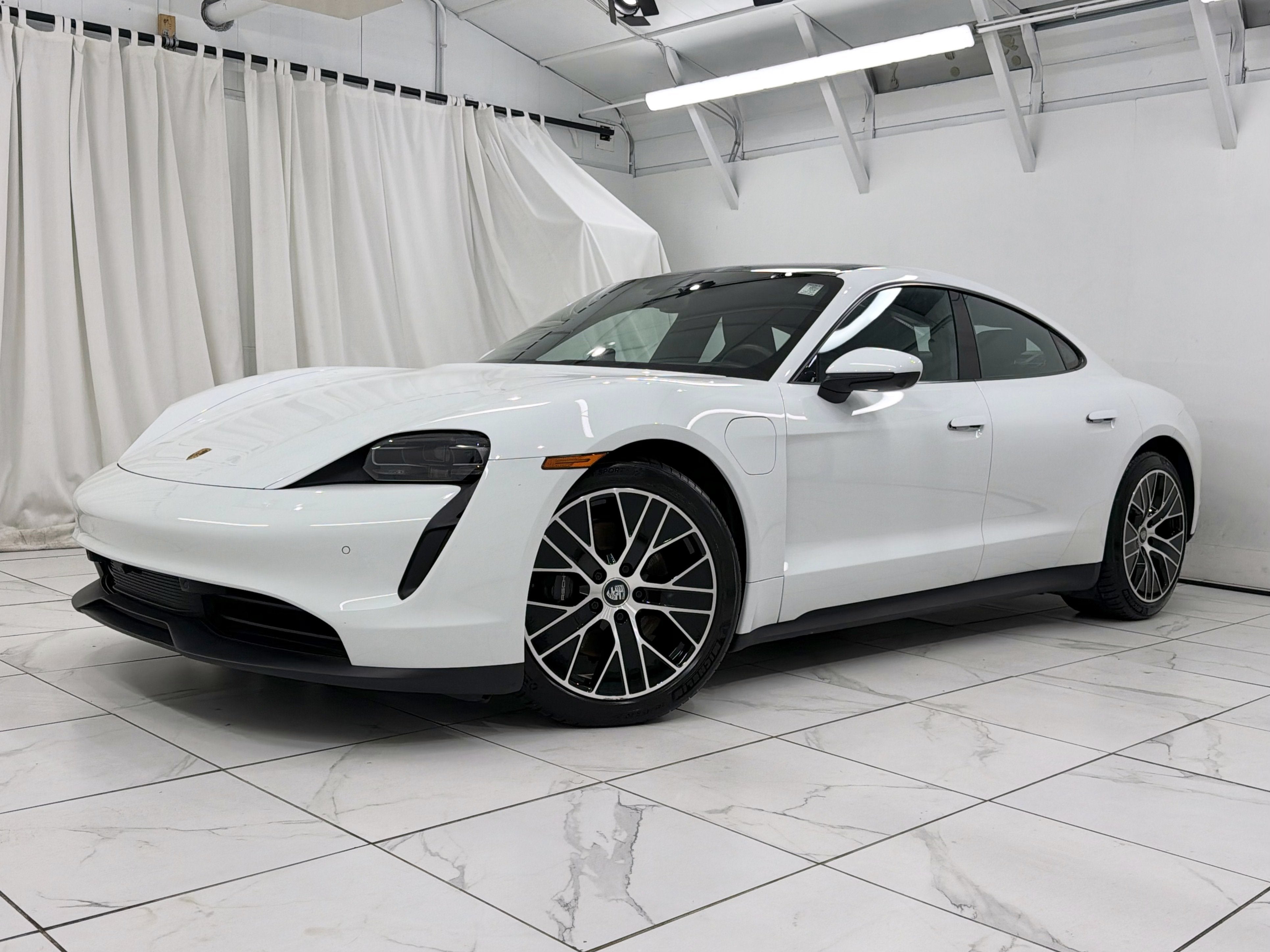 2021 Porsche Taycan RWD
