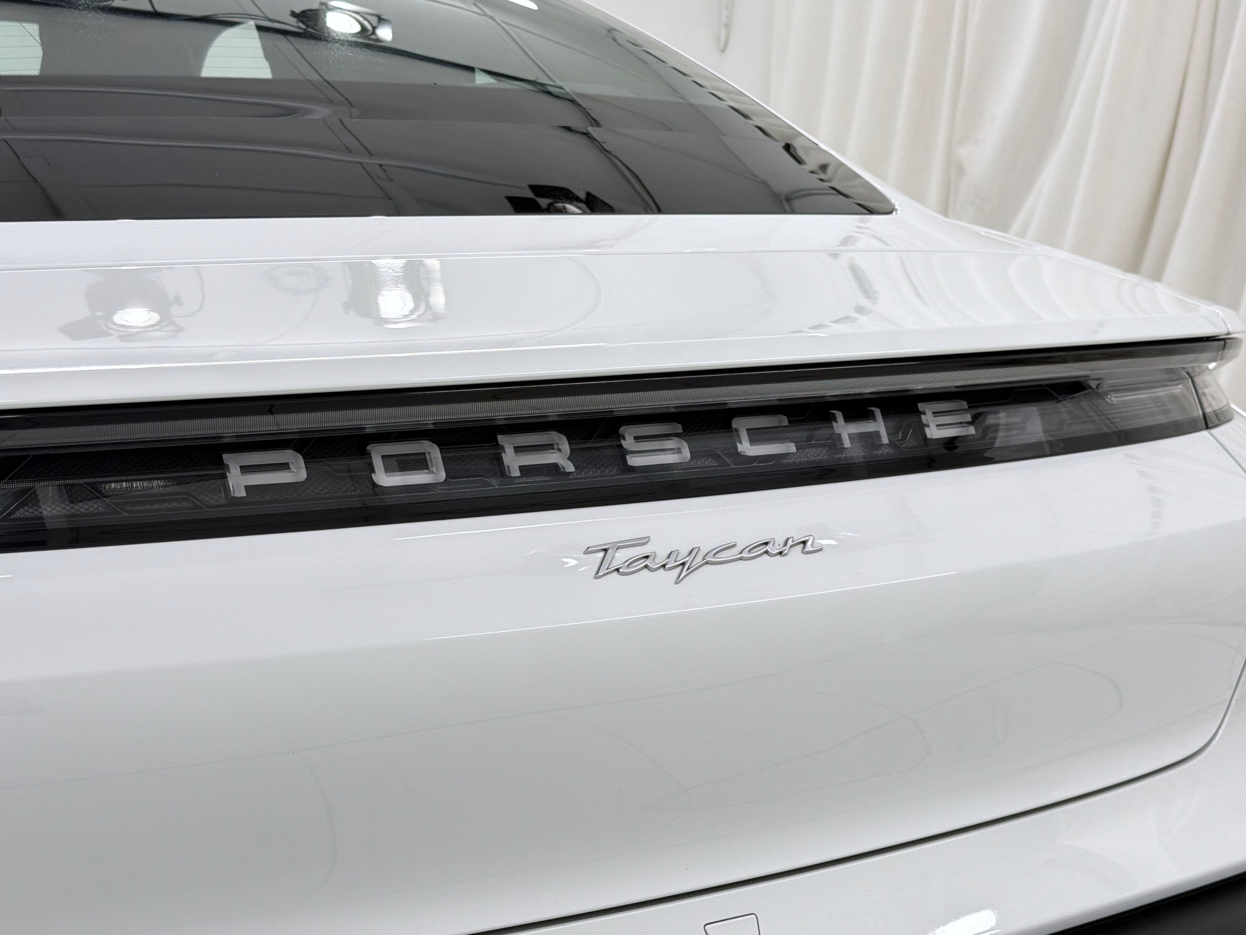 2021 Porsche Taycan RWD