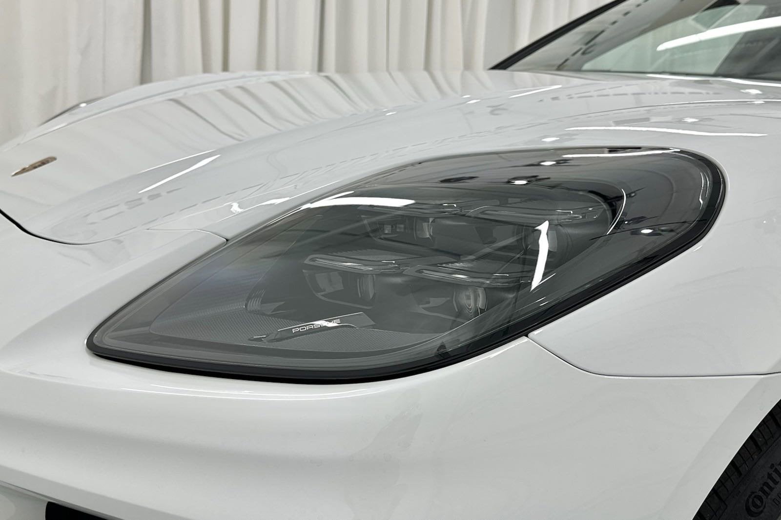 2024 Porsche Panamera 4