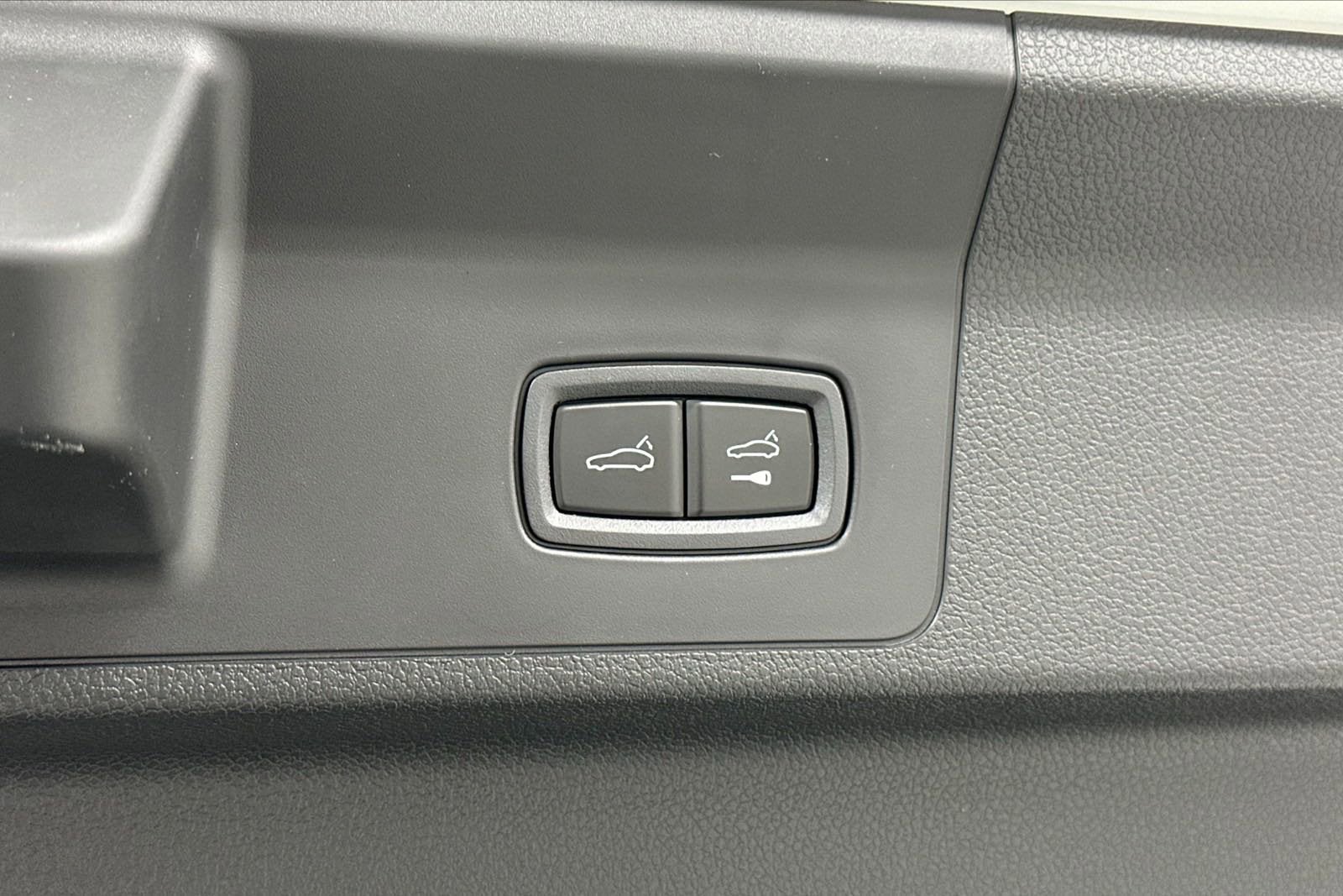 2024 Porsche Panamera 4