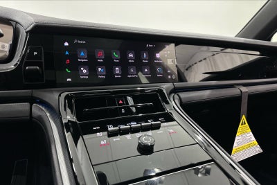 2025 Porsche Panamera 4