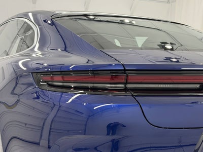 2024 Porsche Panamera 4