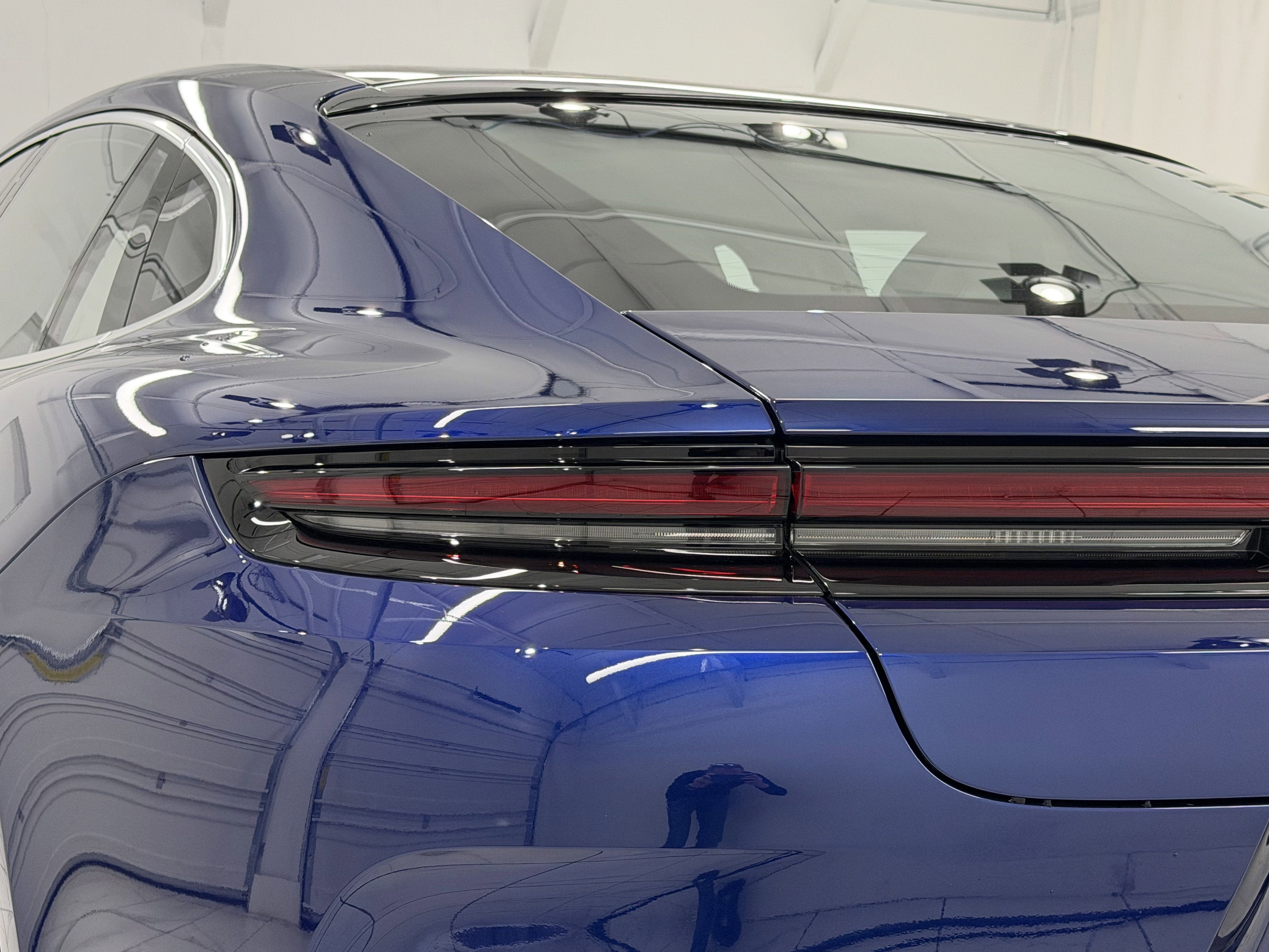 2024 Porsche Panamera 4