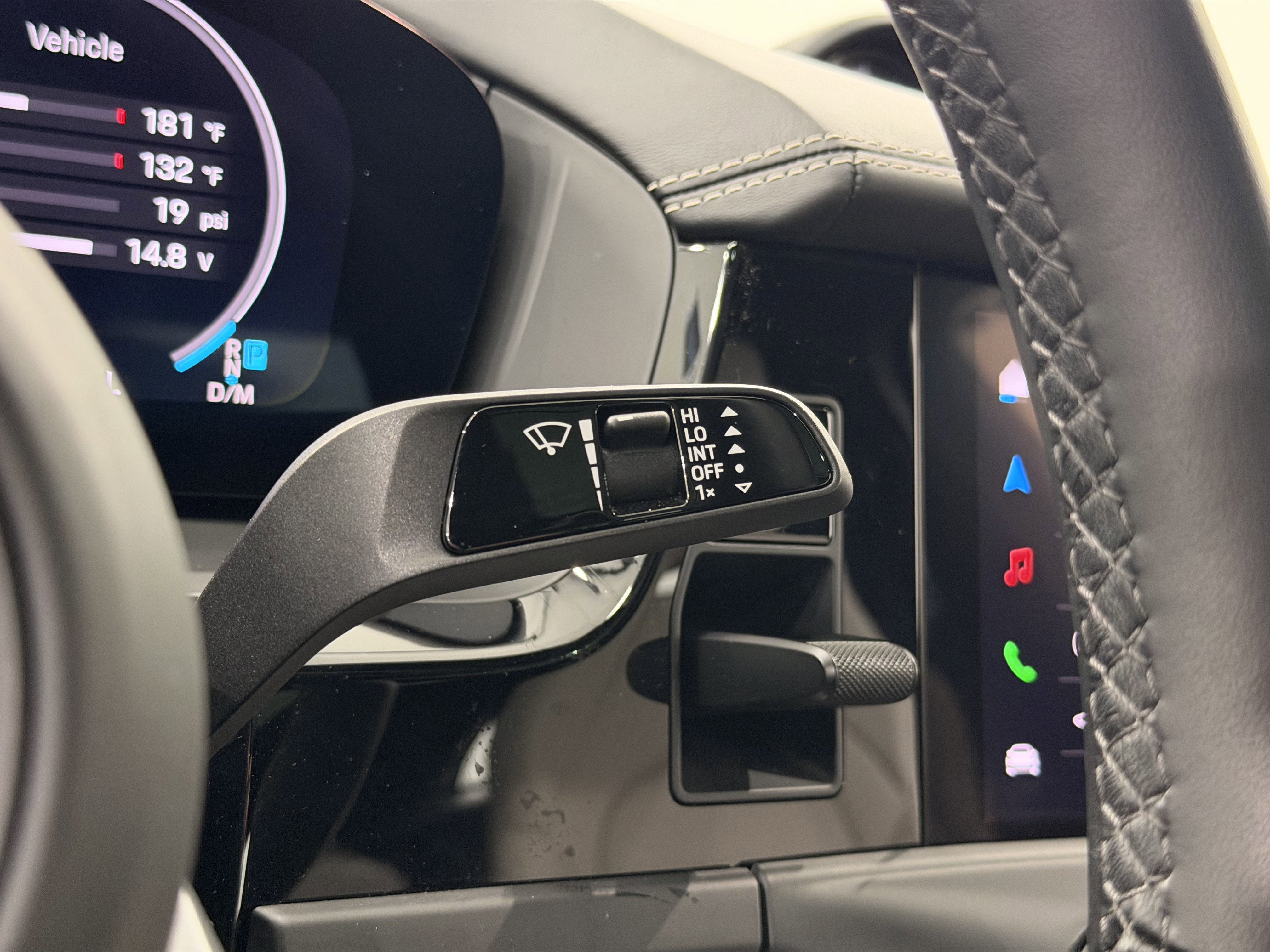 2024 Porsche Panamera 4