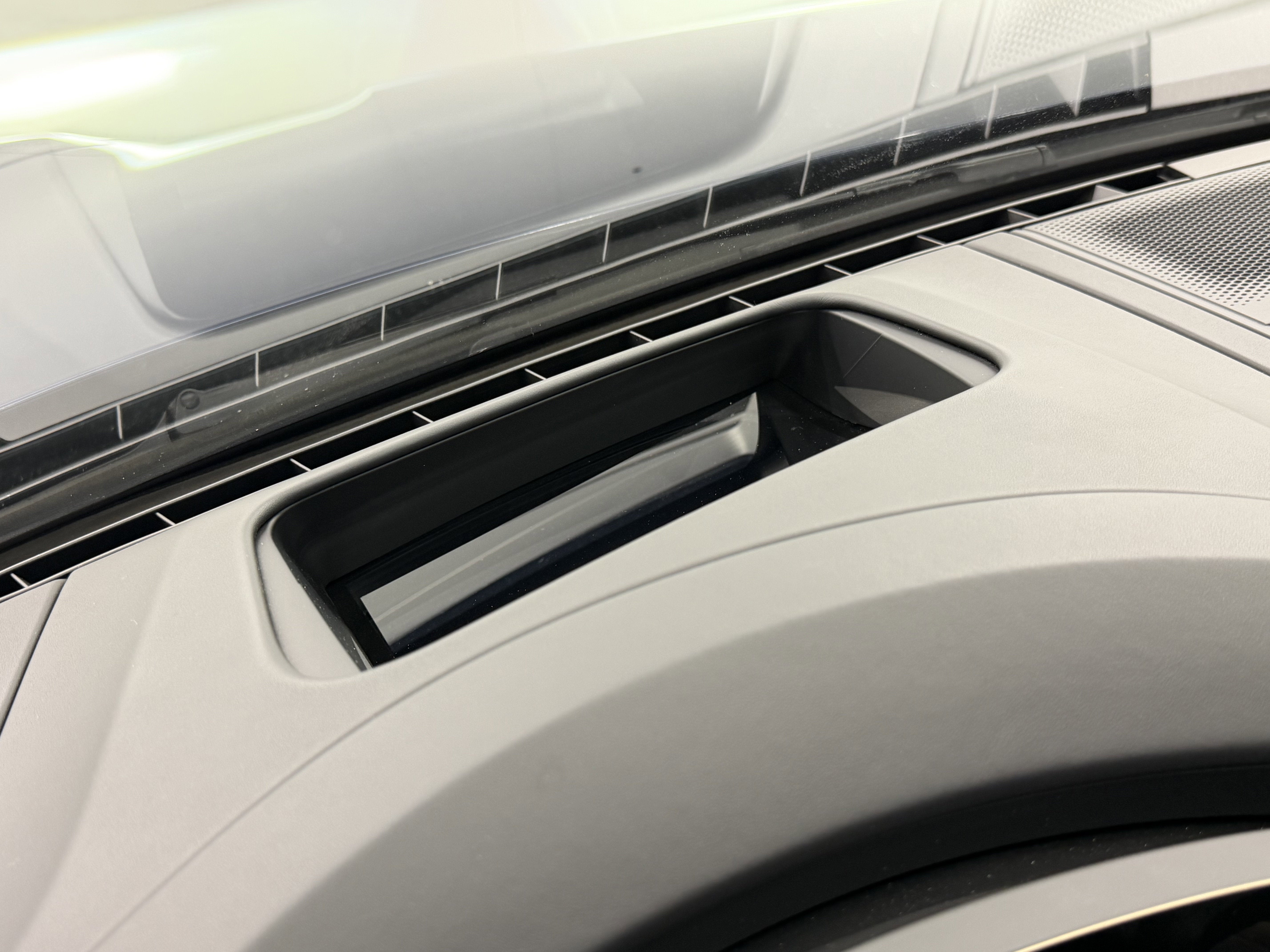 2024 Porsche Panamera 4