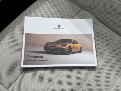 2024 Porsche Panamera 4