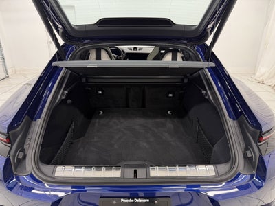 2024 Porsche Panamera 4