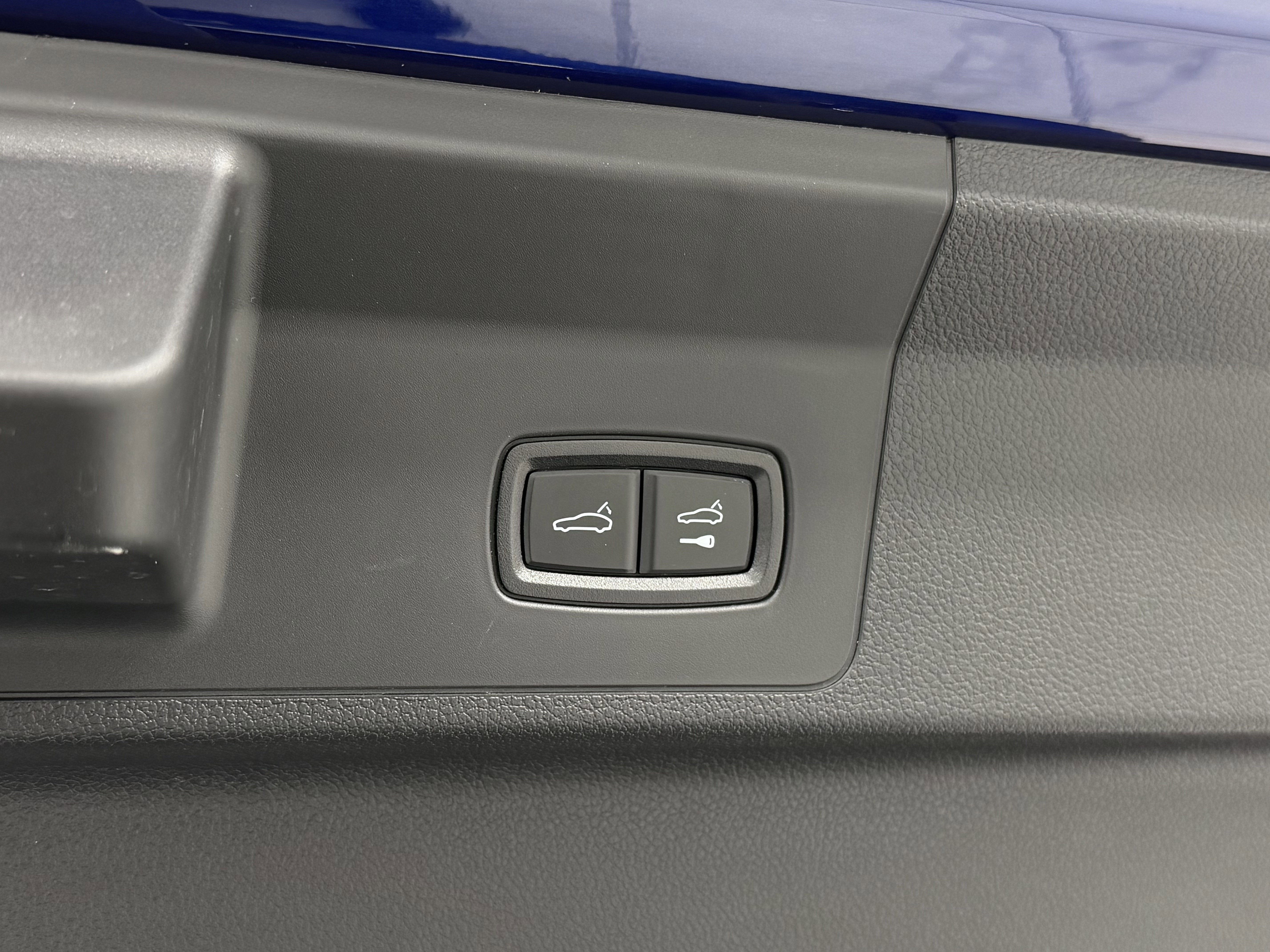 2024 Porsche Panamera 4