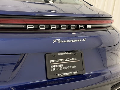 2024 Porsche Panamera 4