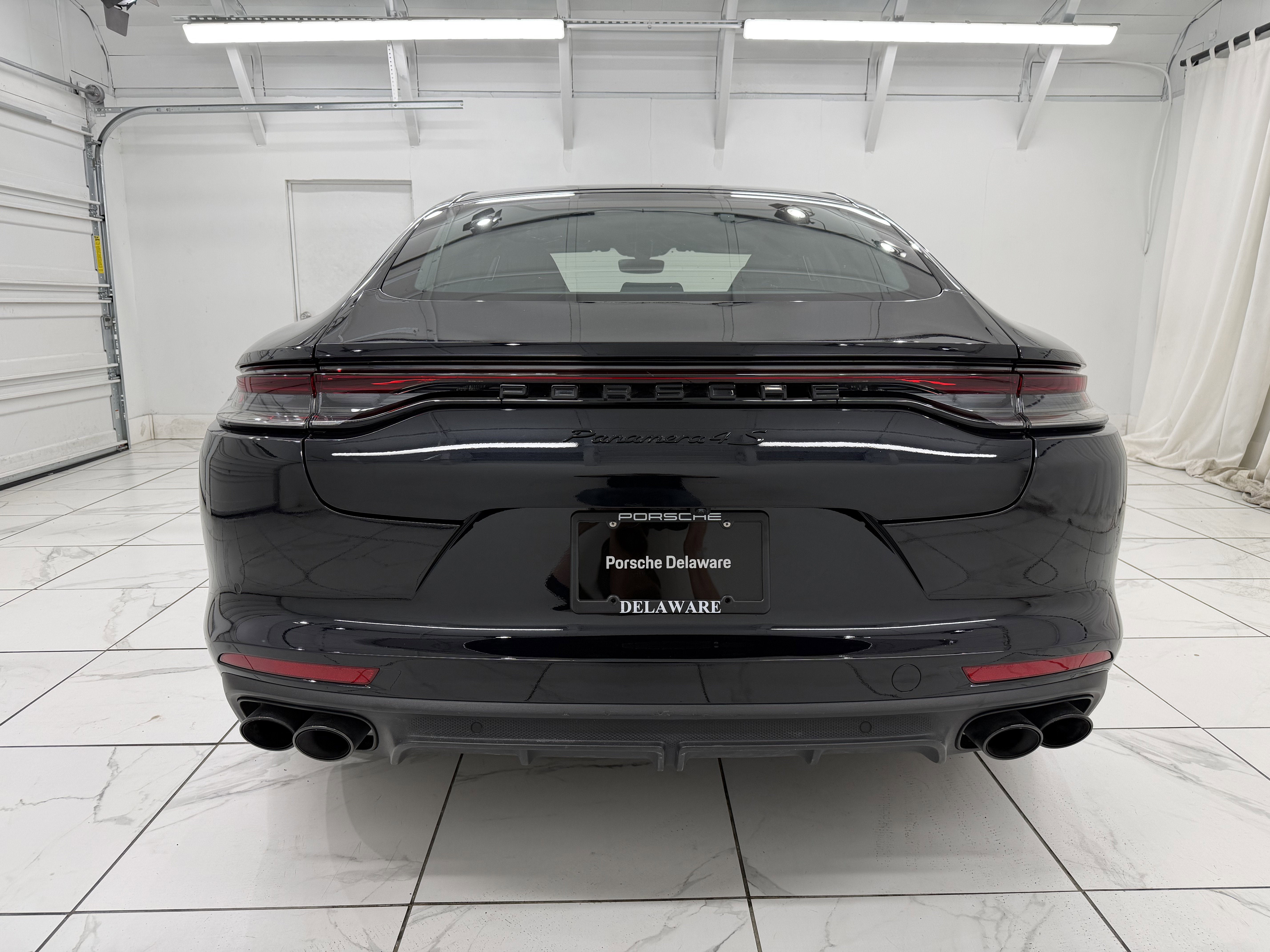 2022 Porsche Panamera 4S