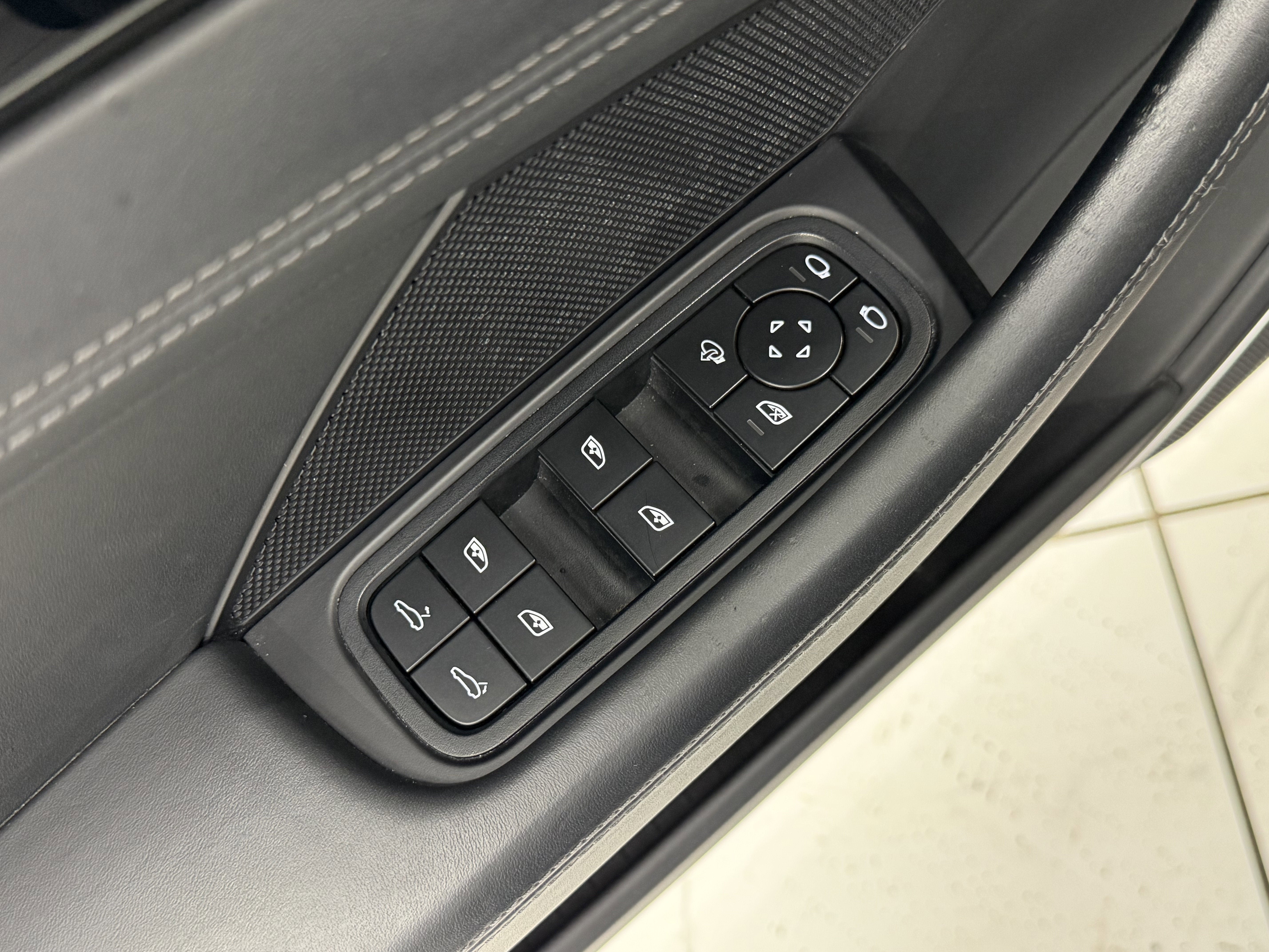 2022 Porsche Panamera 4S