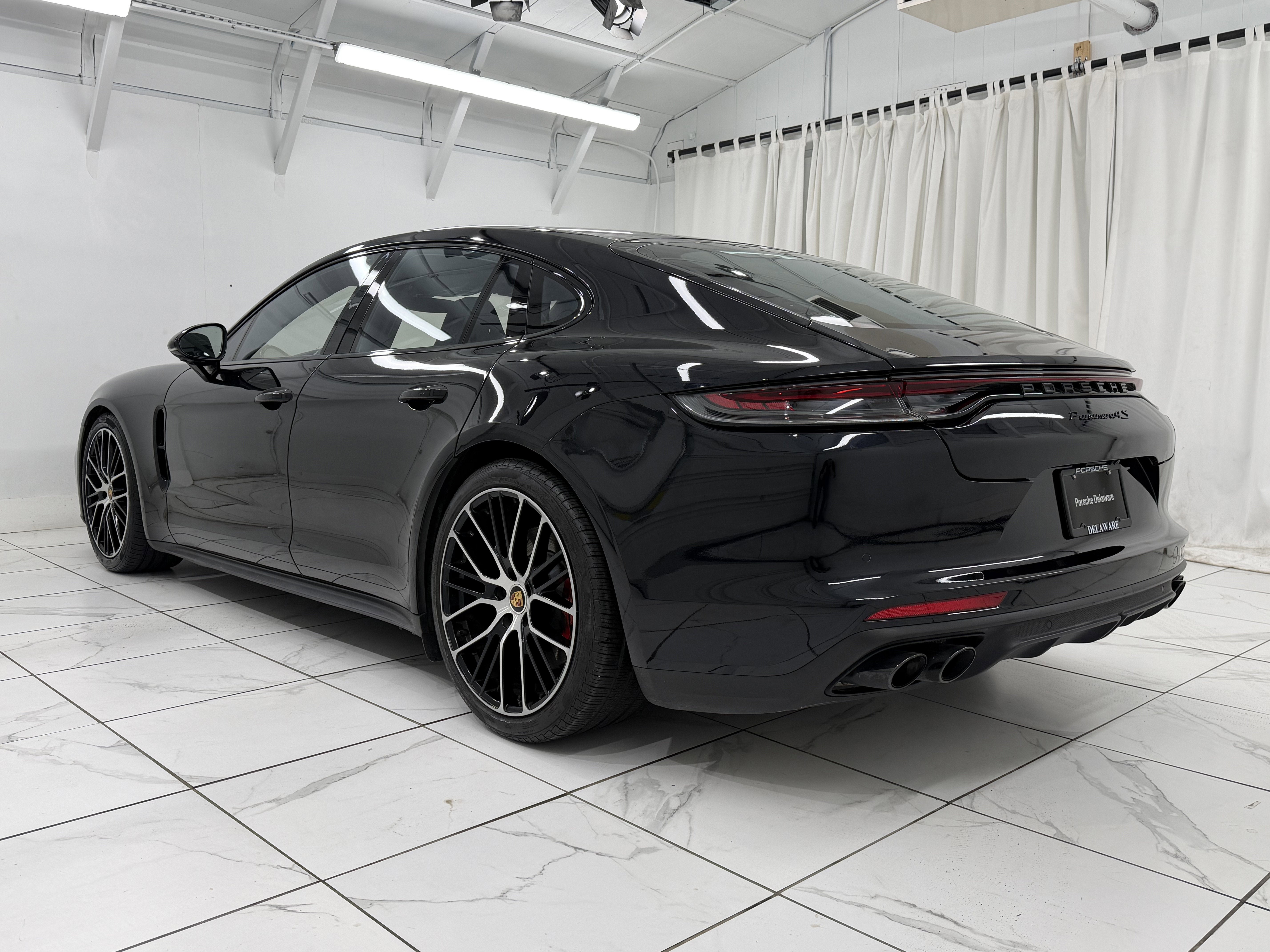 2022 Porsche Panamera 4S
