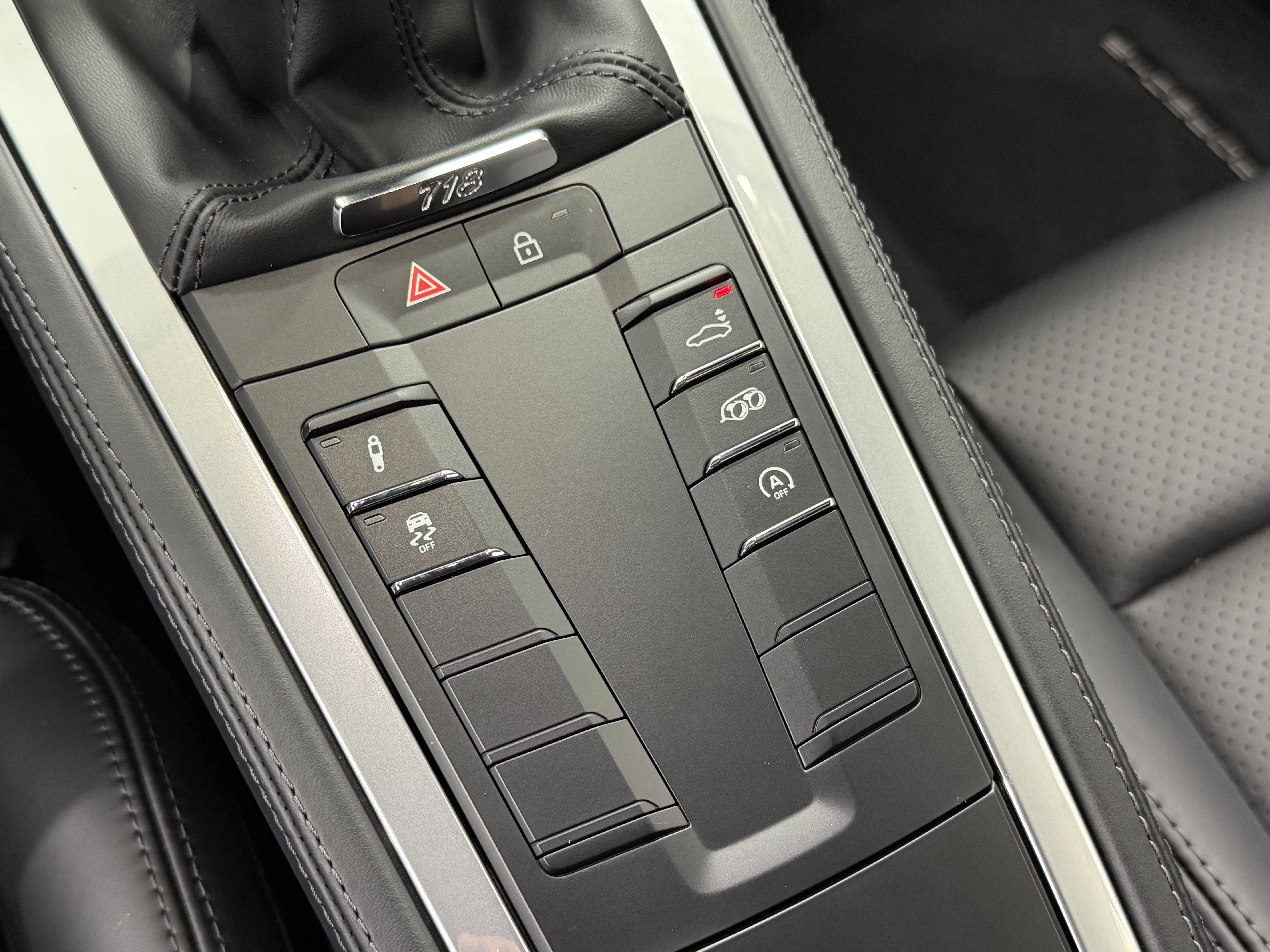 2025 Porsche 718 Cayman S