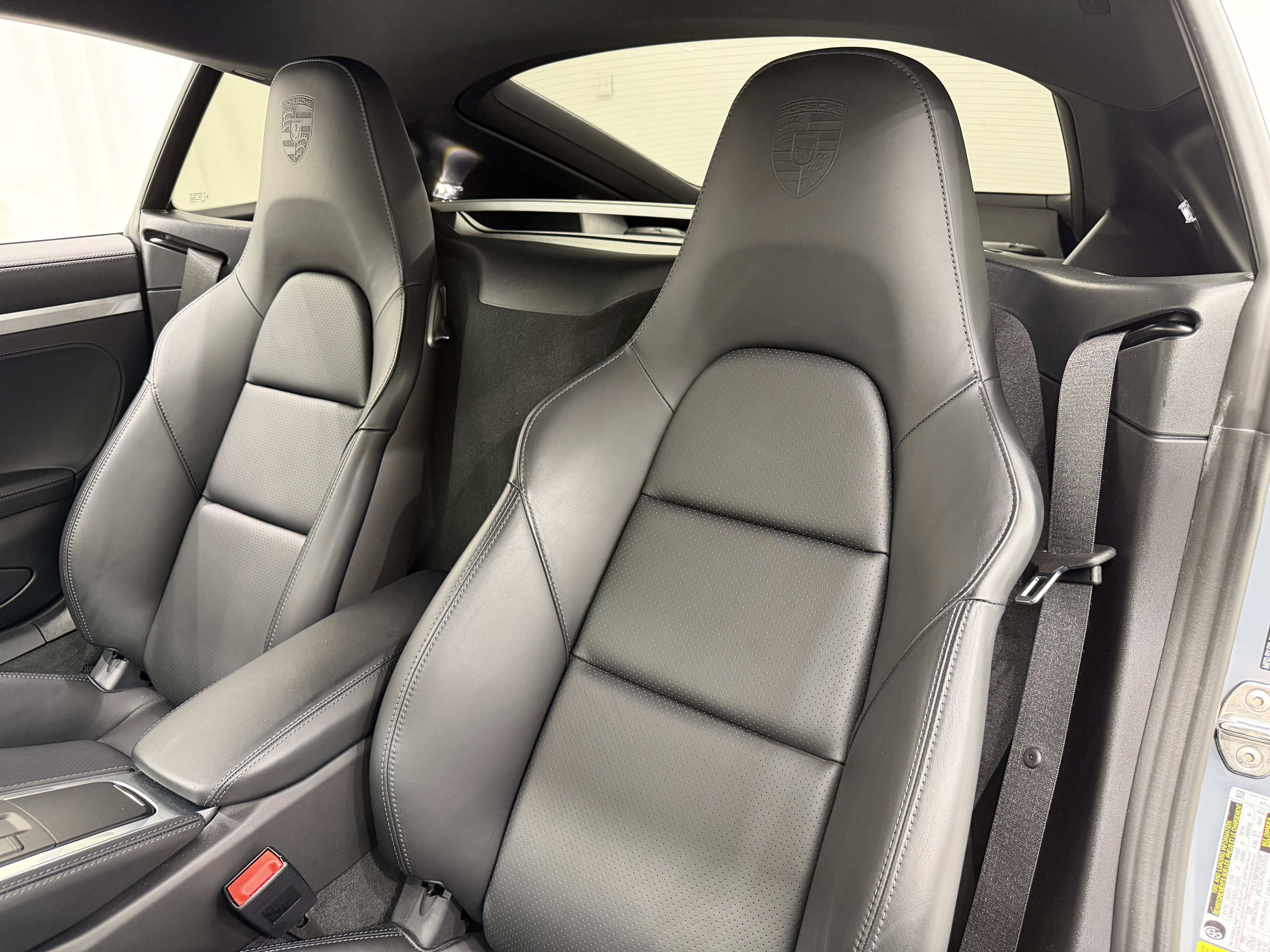 2025 Porsche 718 Cayman S