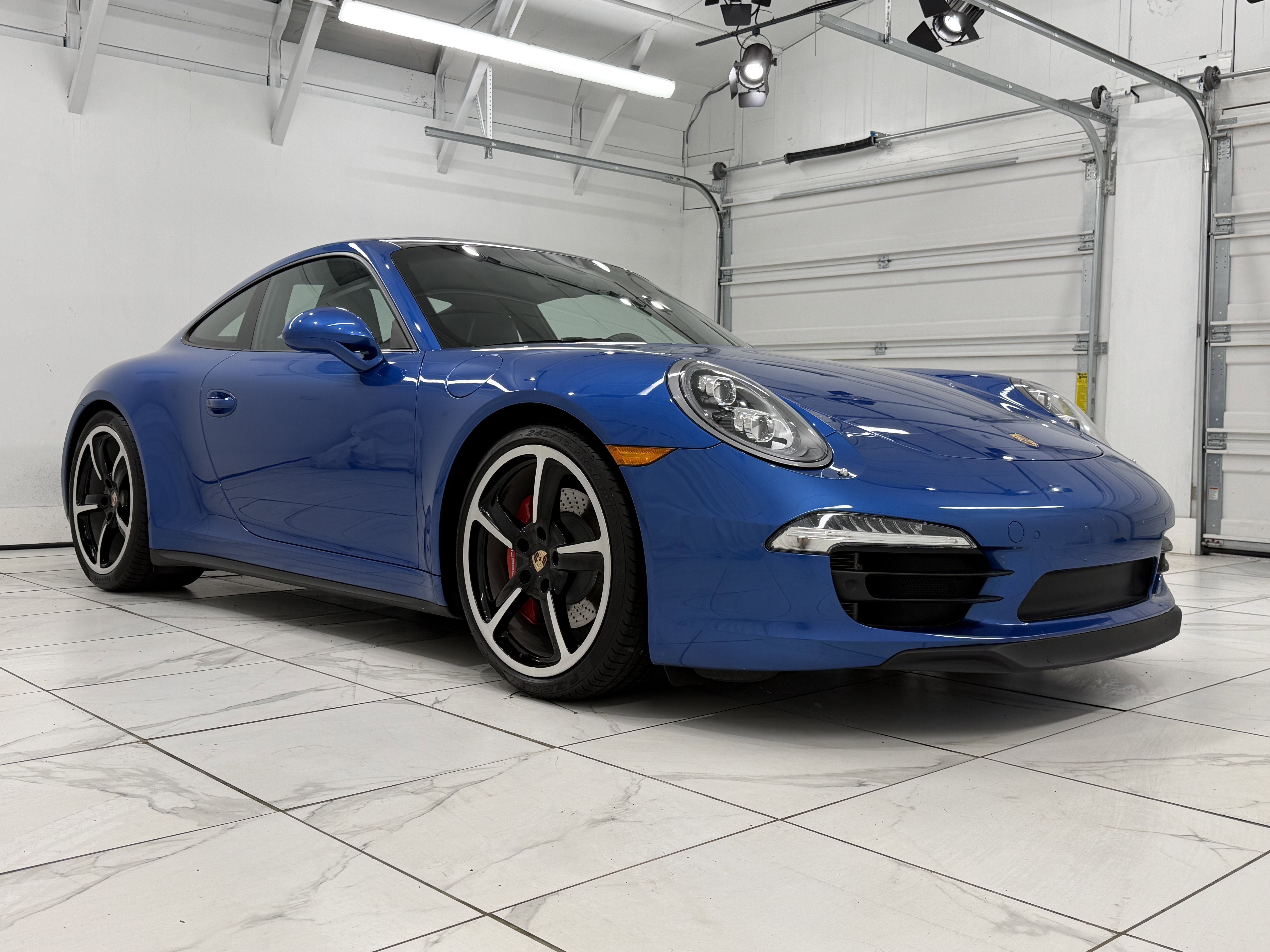 2015 Porsche 911 Carrera 4S