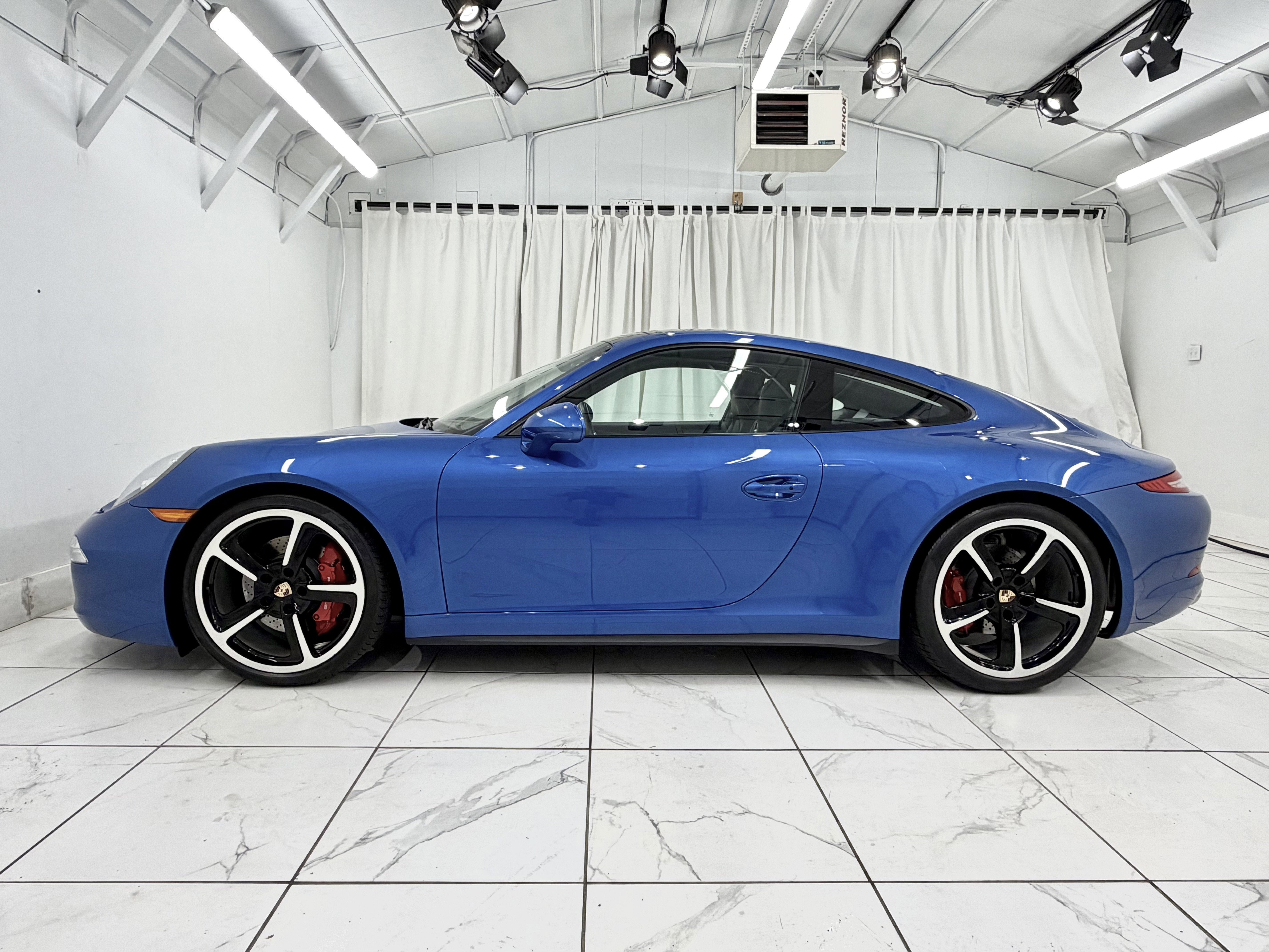 2015 Porsche 911 Carrera 4S