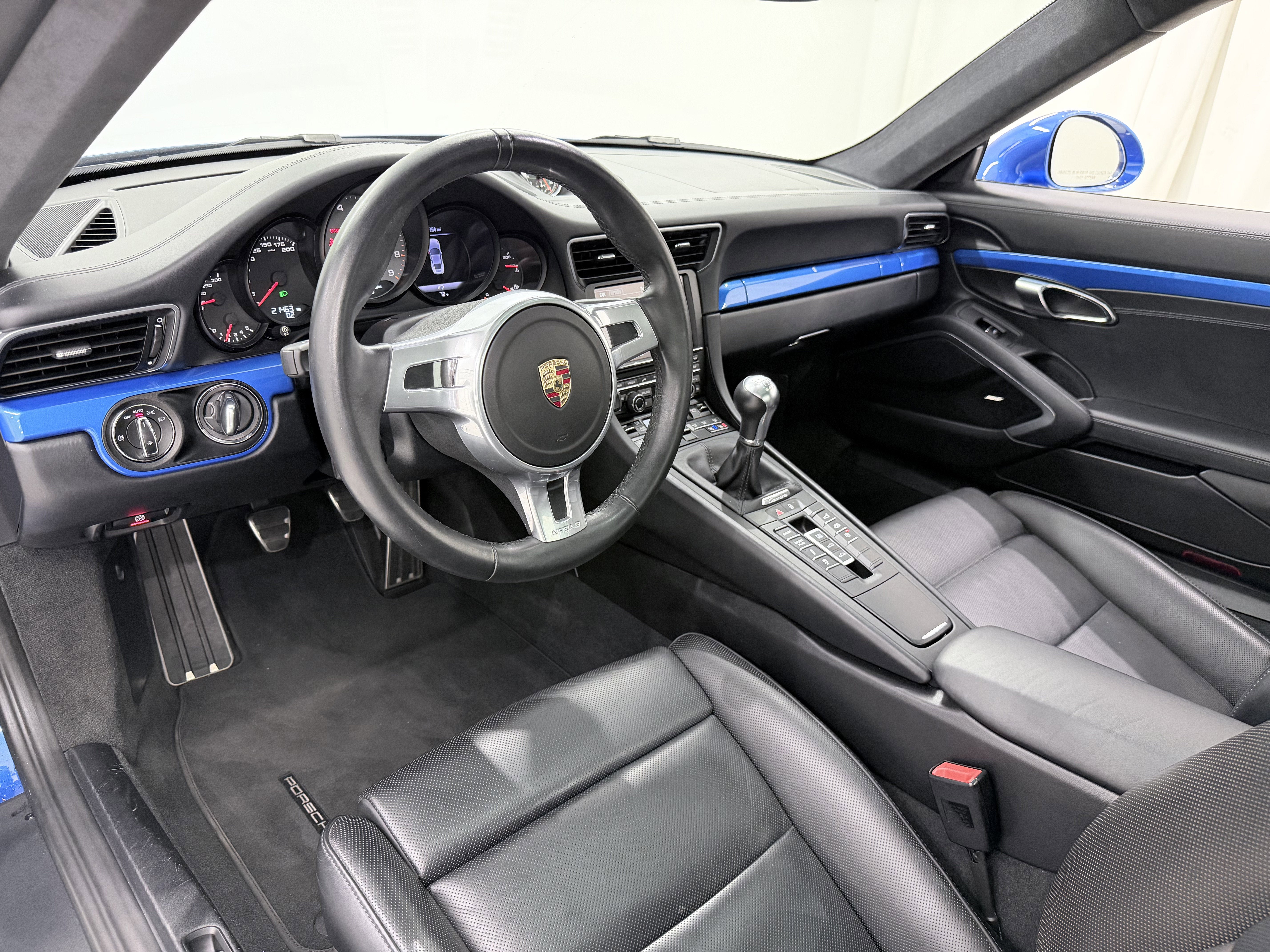 2015 Porsche 911 Carrera 4S