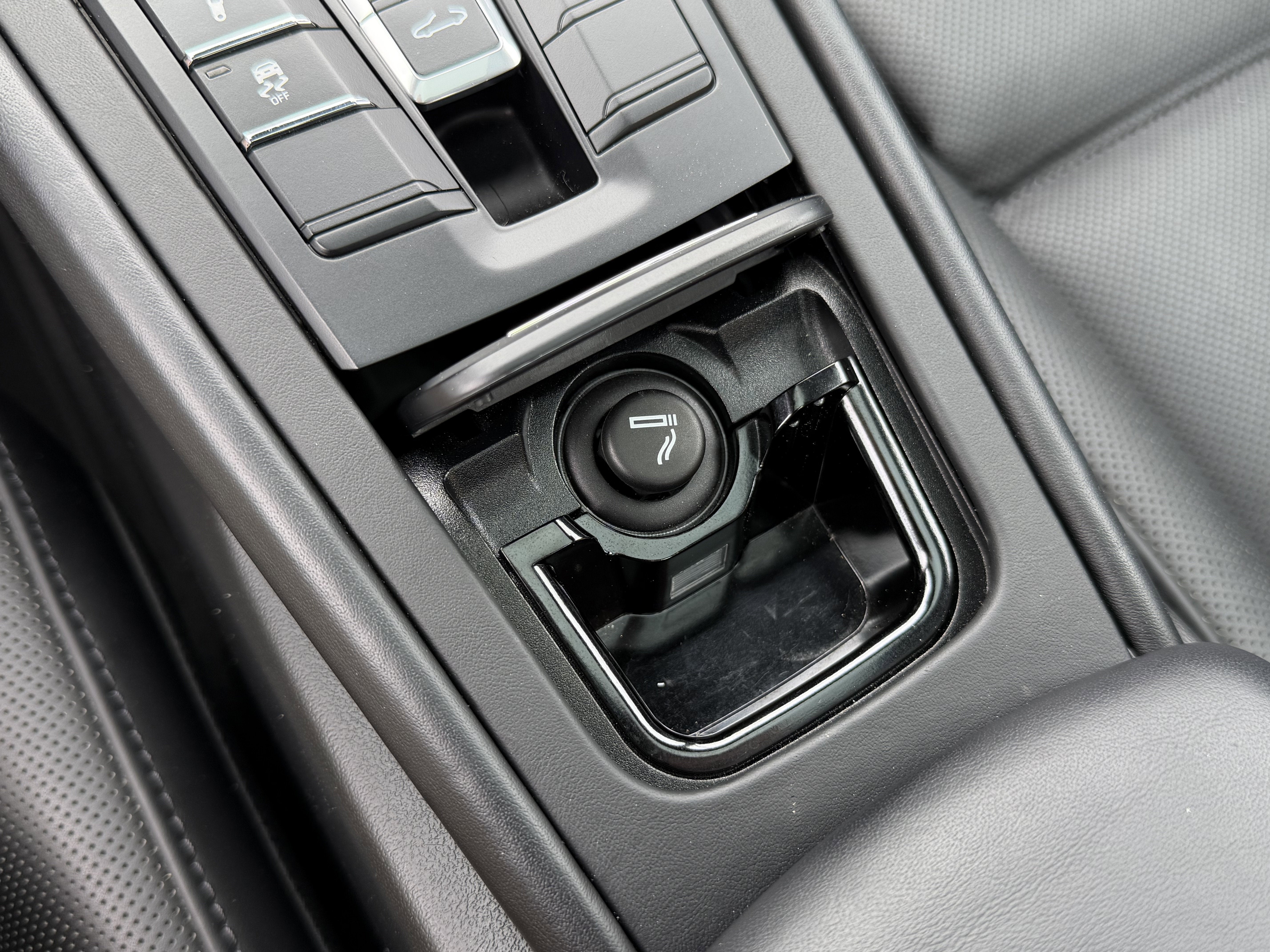 2015 Porsche 911 Carrera 4S