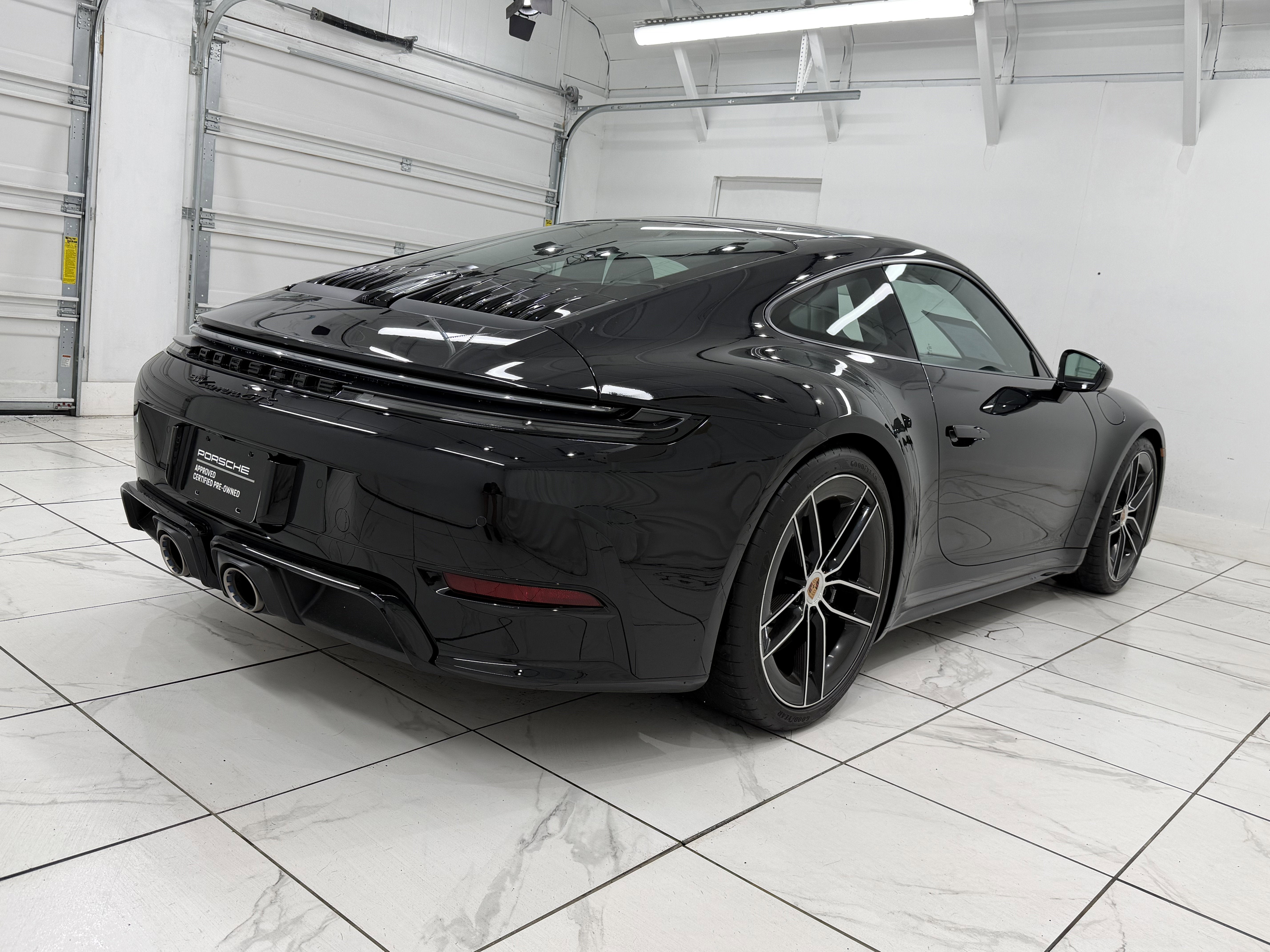 2026 Porsche 911 Carrera Gts
