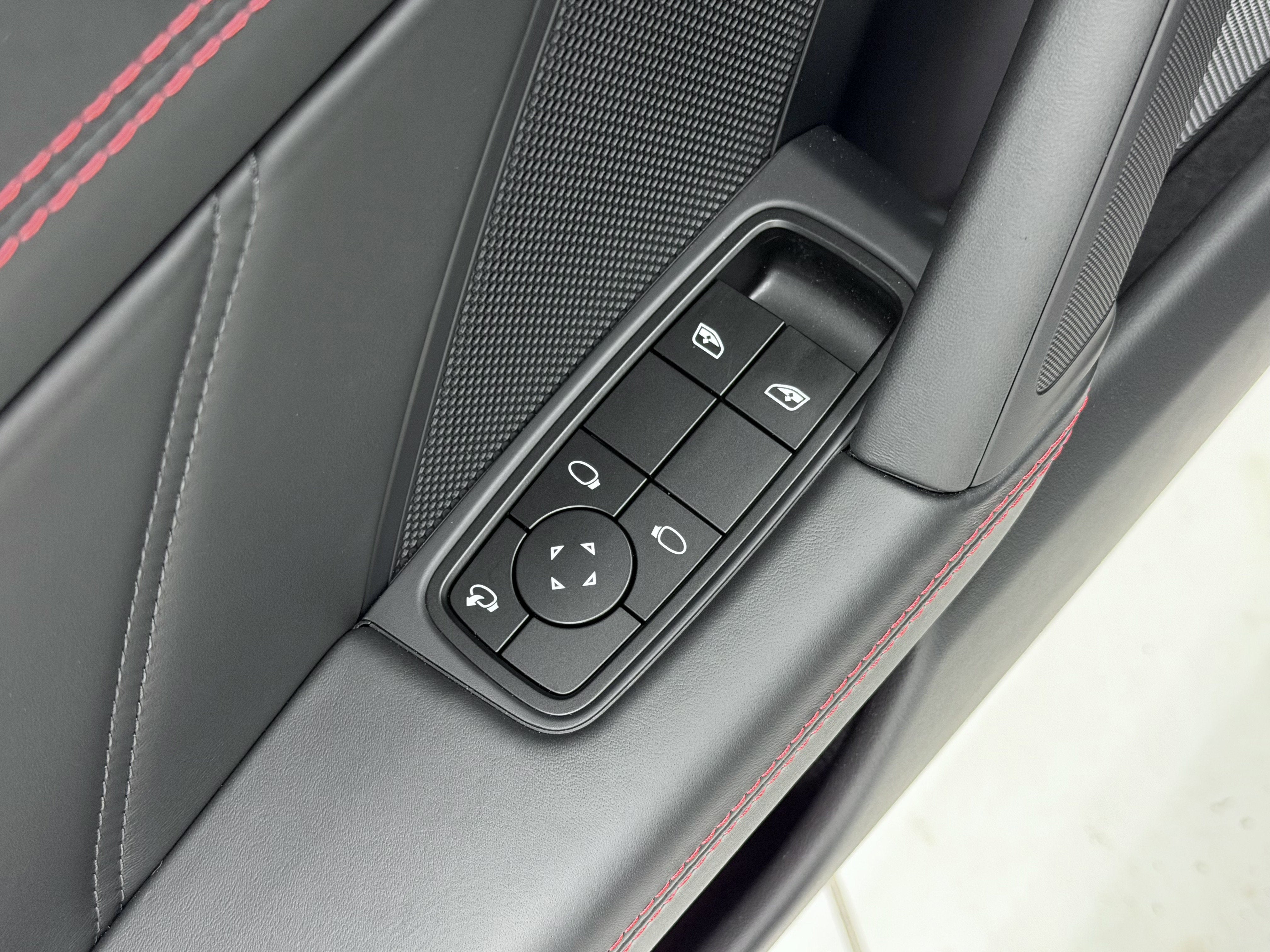 2026 Porsche 911 Carrera Gts
