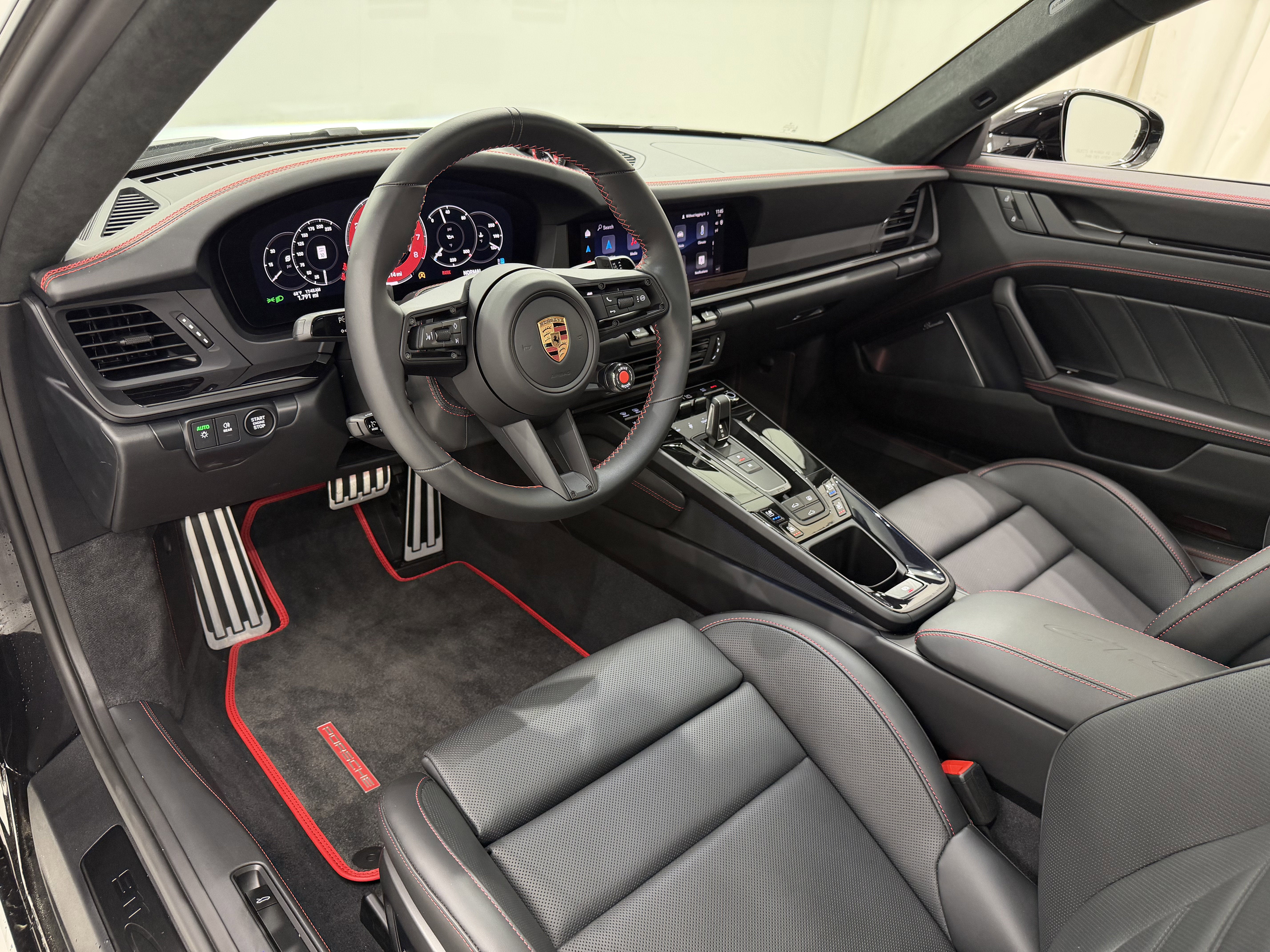 2026 Porsche 911 Carrera Gts