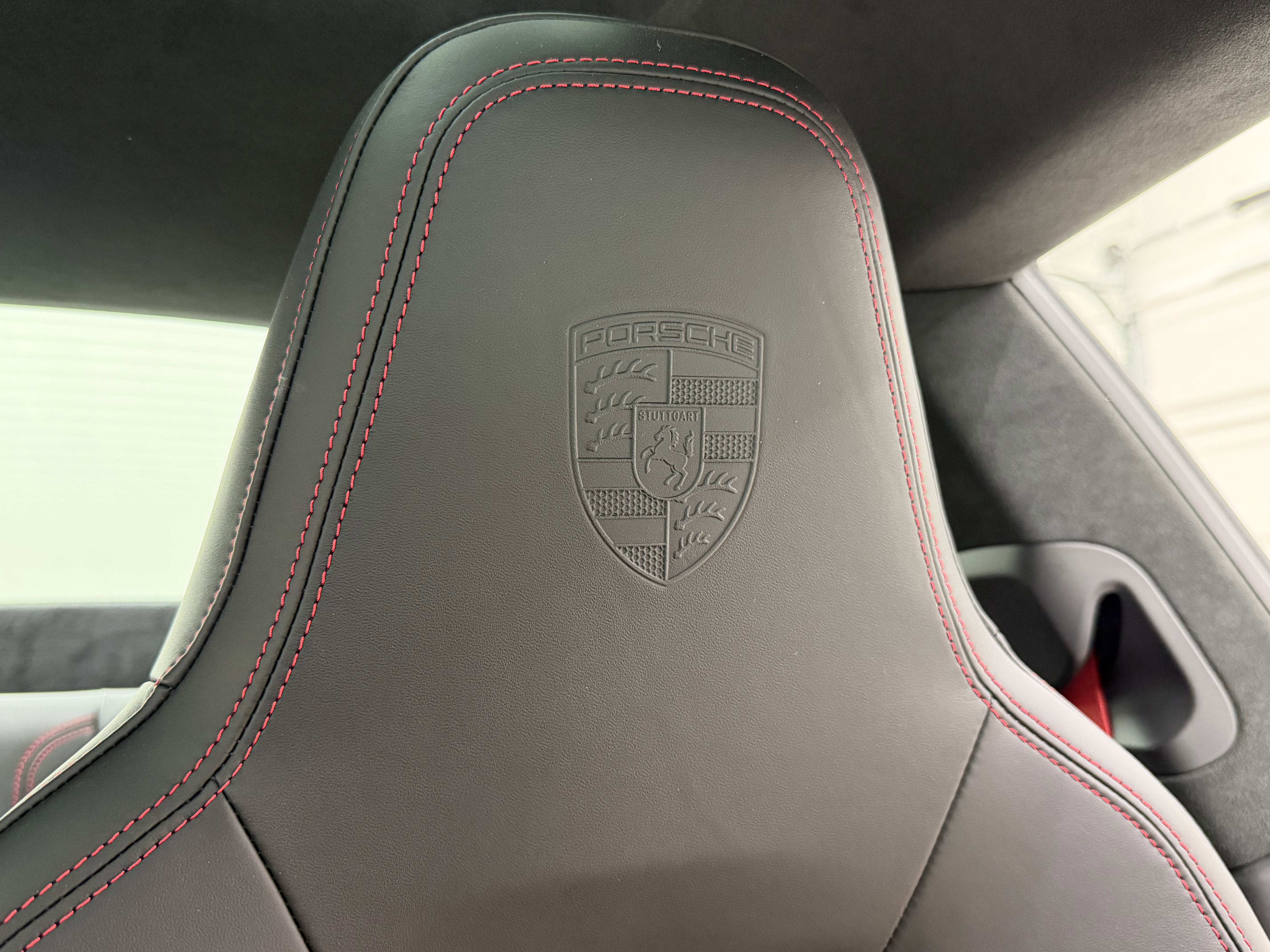 2026 Porsche 911 Carrera Gts