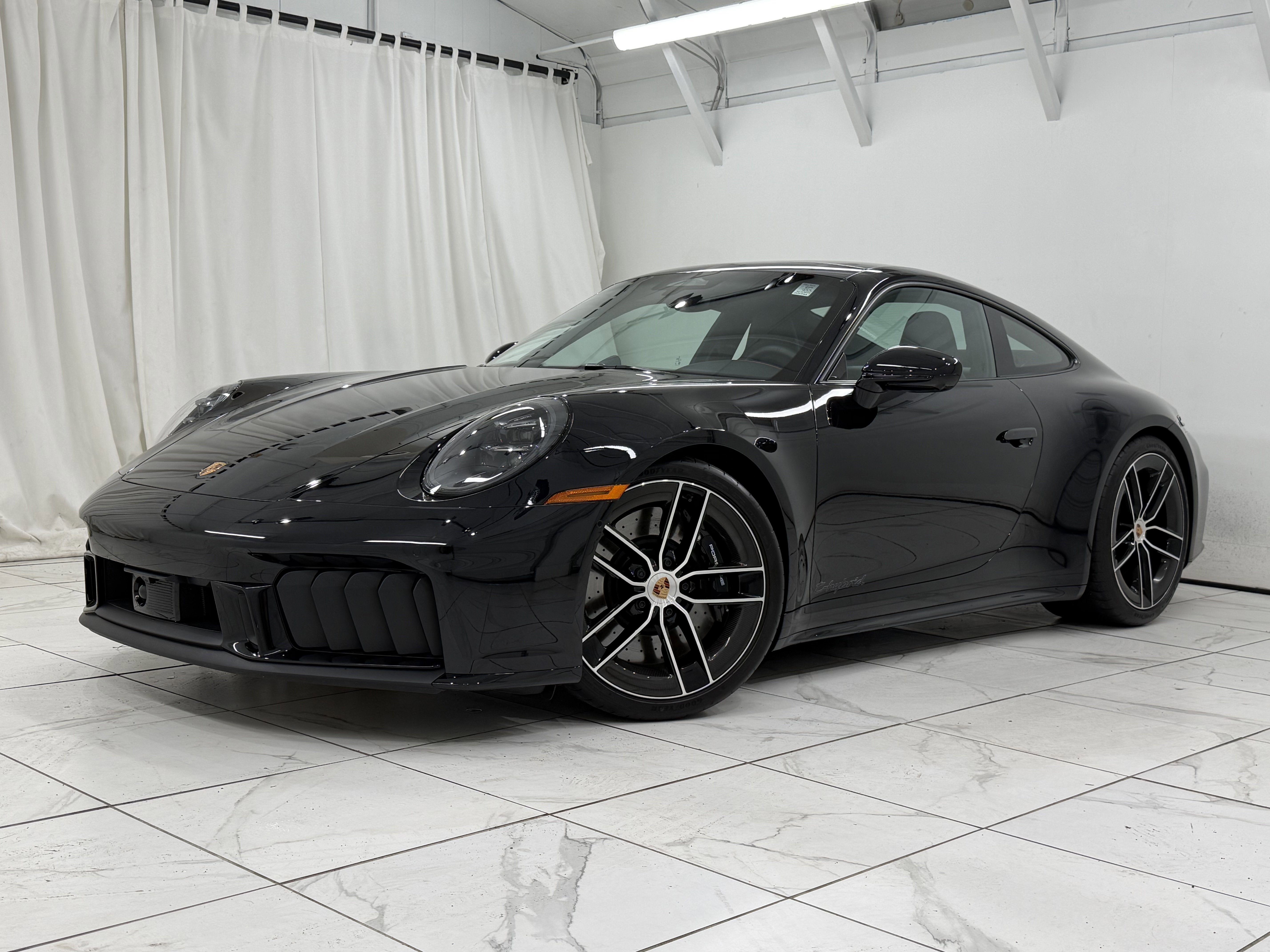 2026 Porsche 911 Carrera Gts