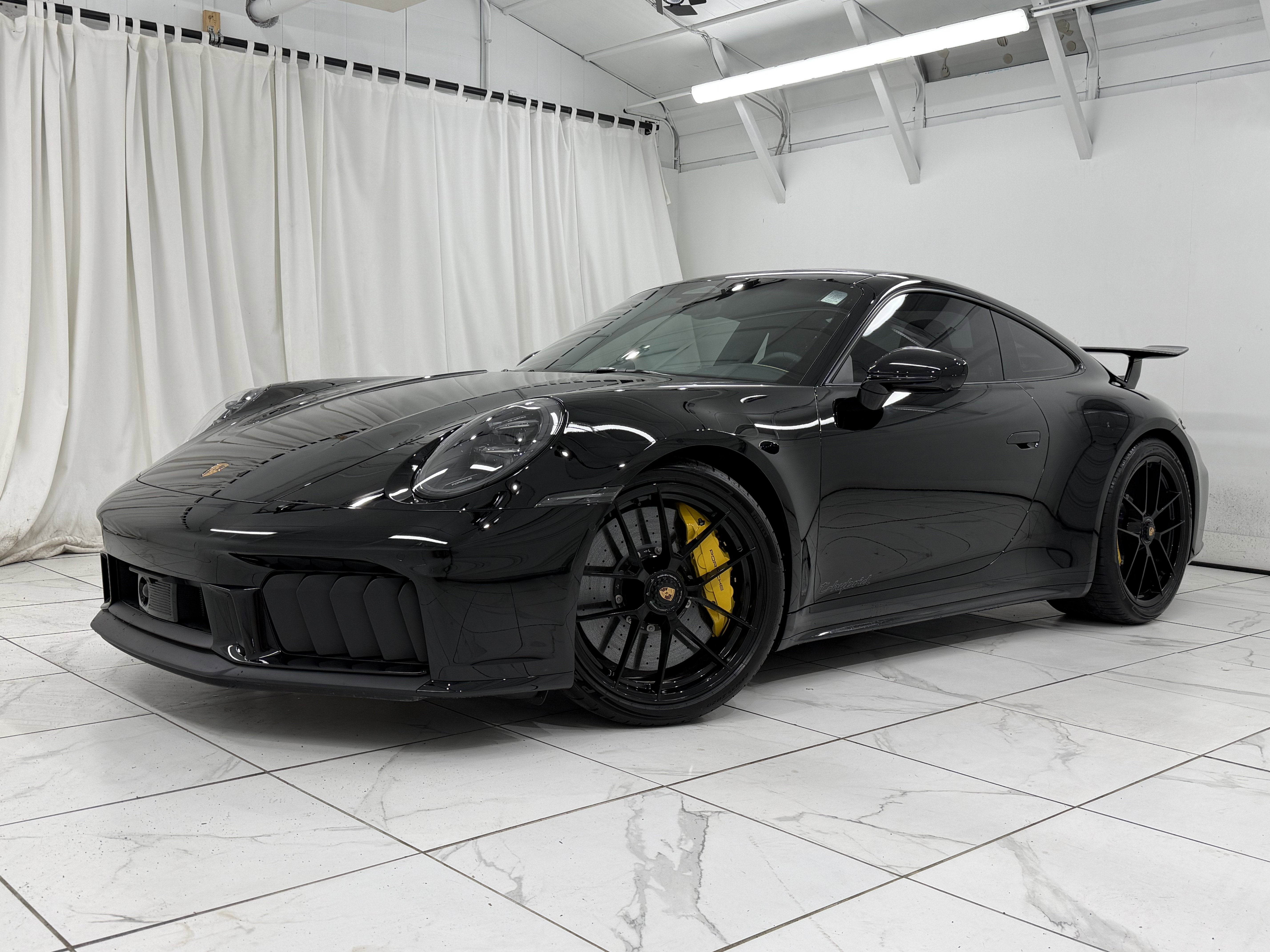 2026 Porsche 911 Carrera Gts