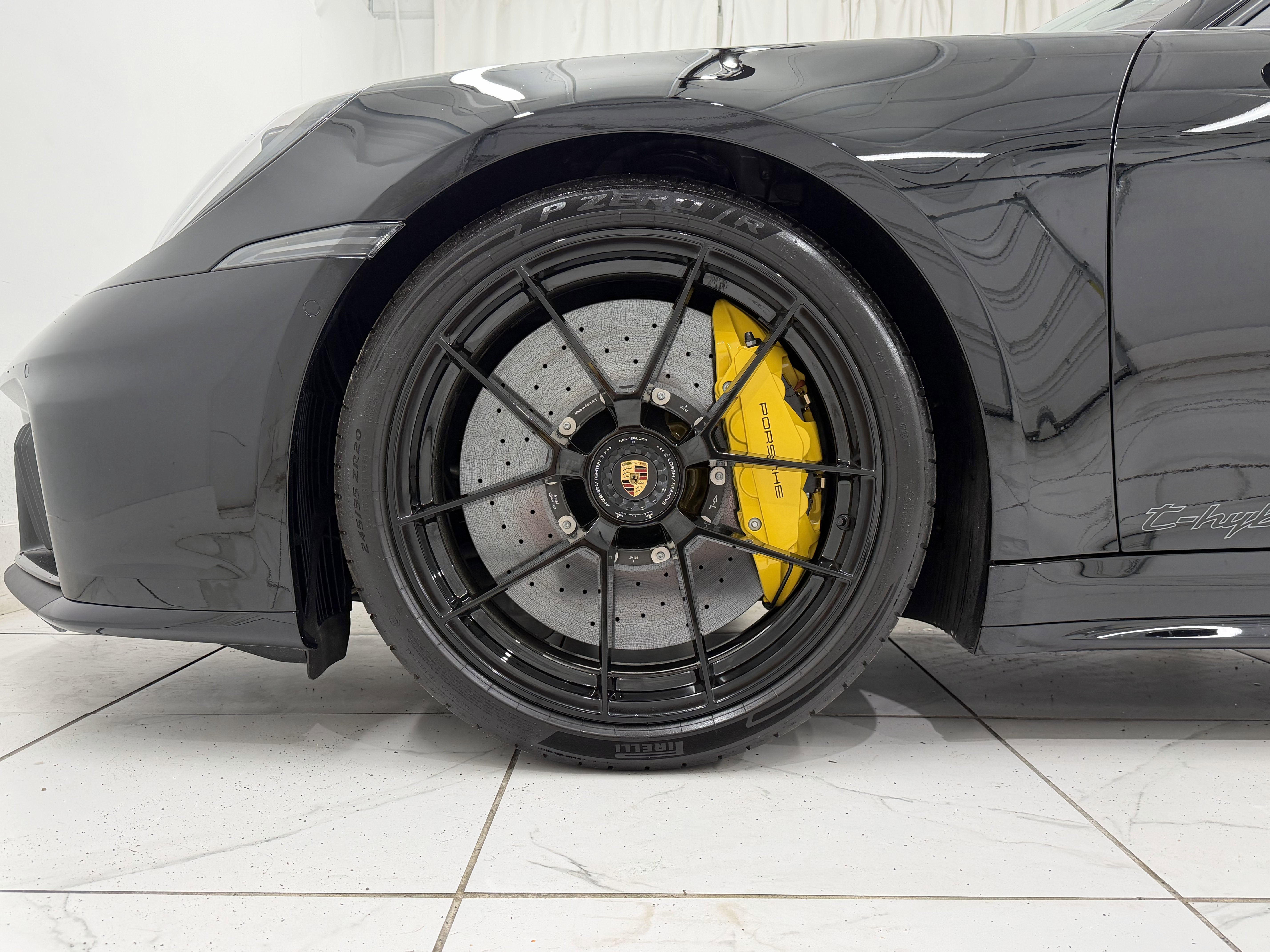 2026 Porsche 911 Carrera Gts